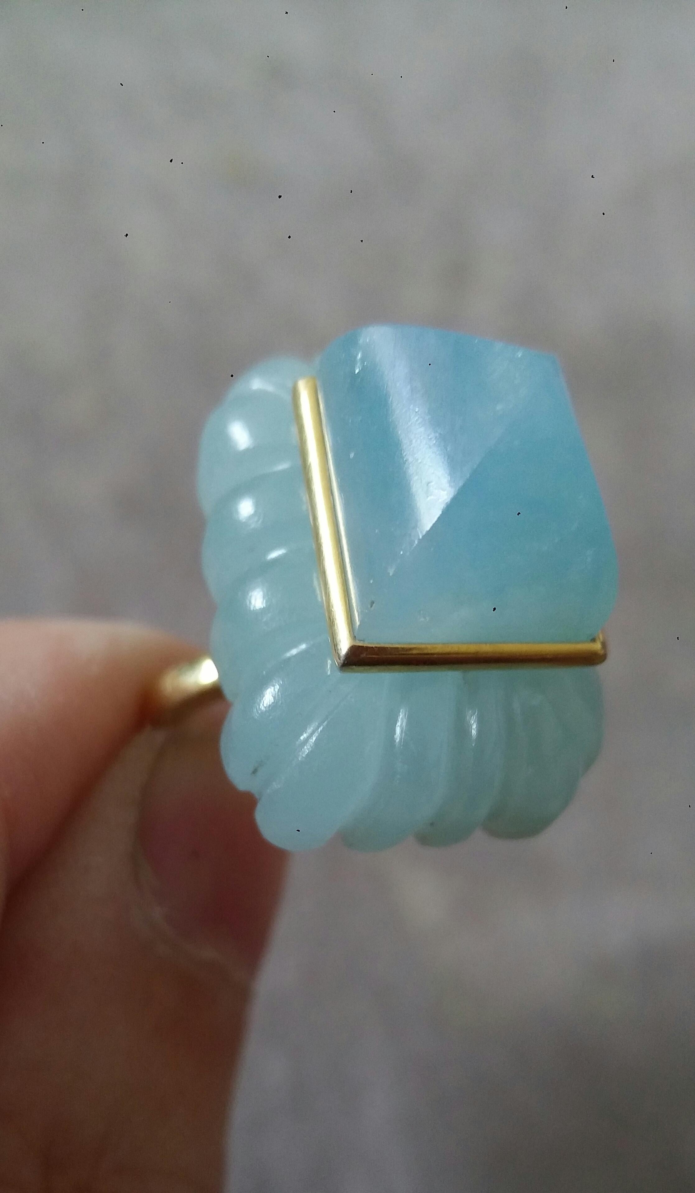 Aquamarine Engraved Rectangular Shape Aquamarine Pyramid 14k Yellow Gold Ring For Sale 3