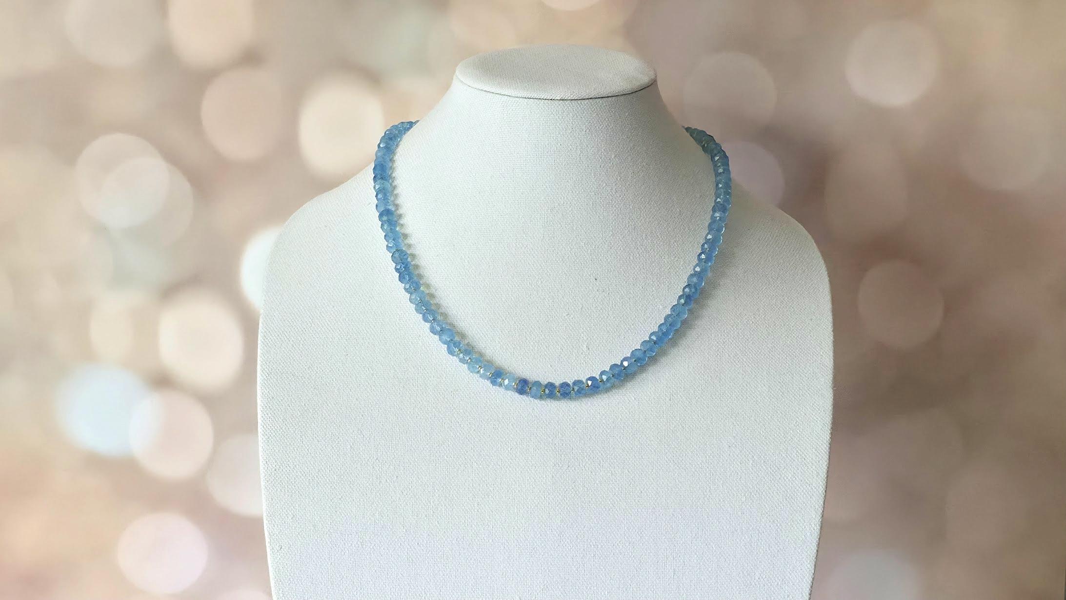 Collier de perles à facettes en aigue-marine avec fermoir en or 14k en vente 1