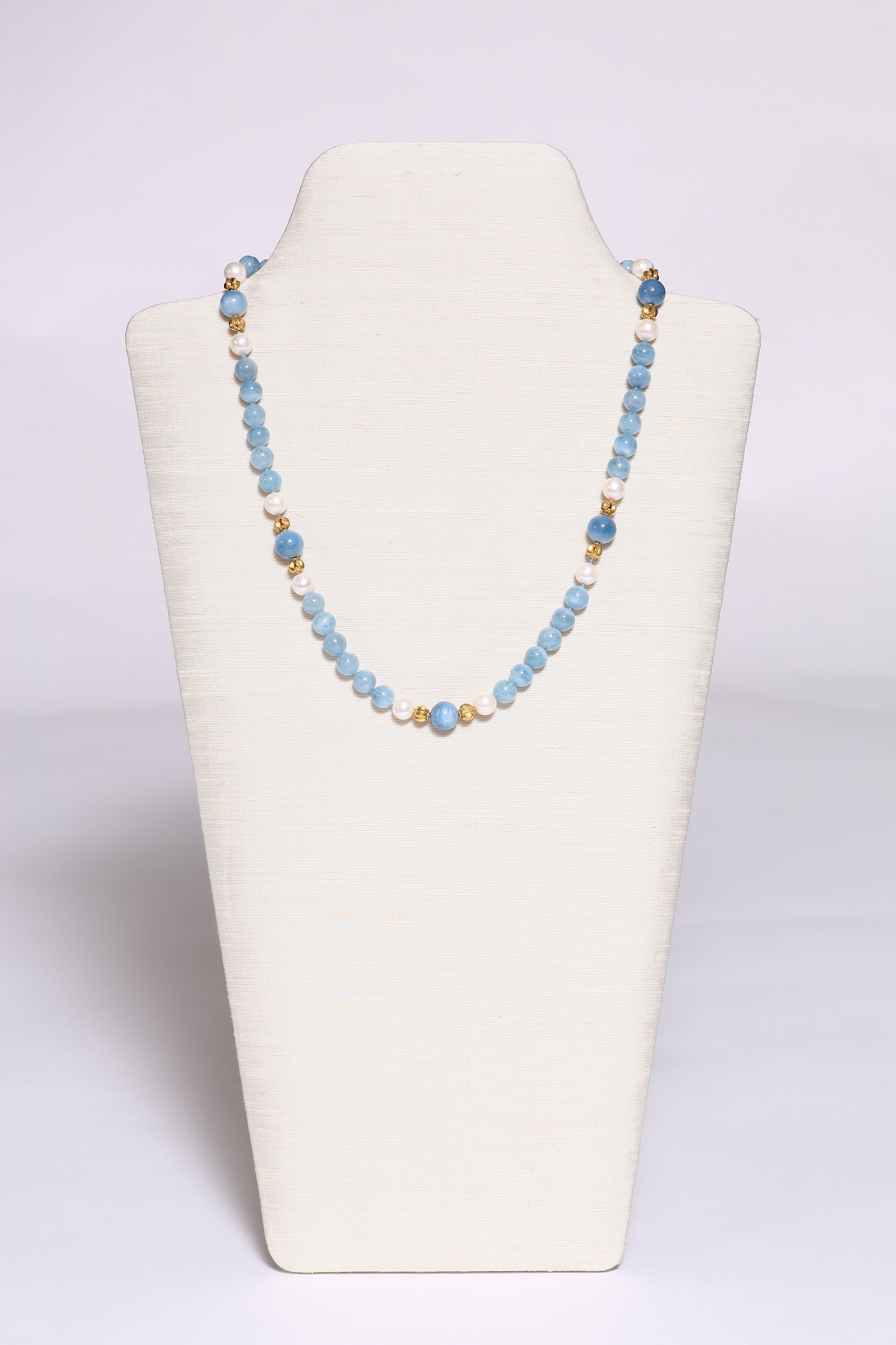 Aquamarine, Freshwater Pearl and Gold Necklace 5