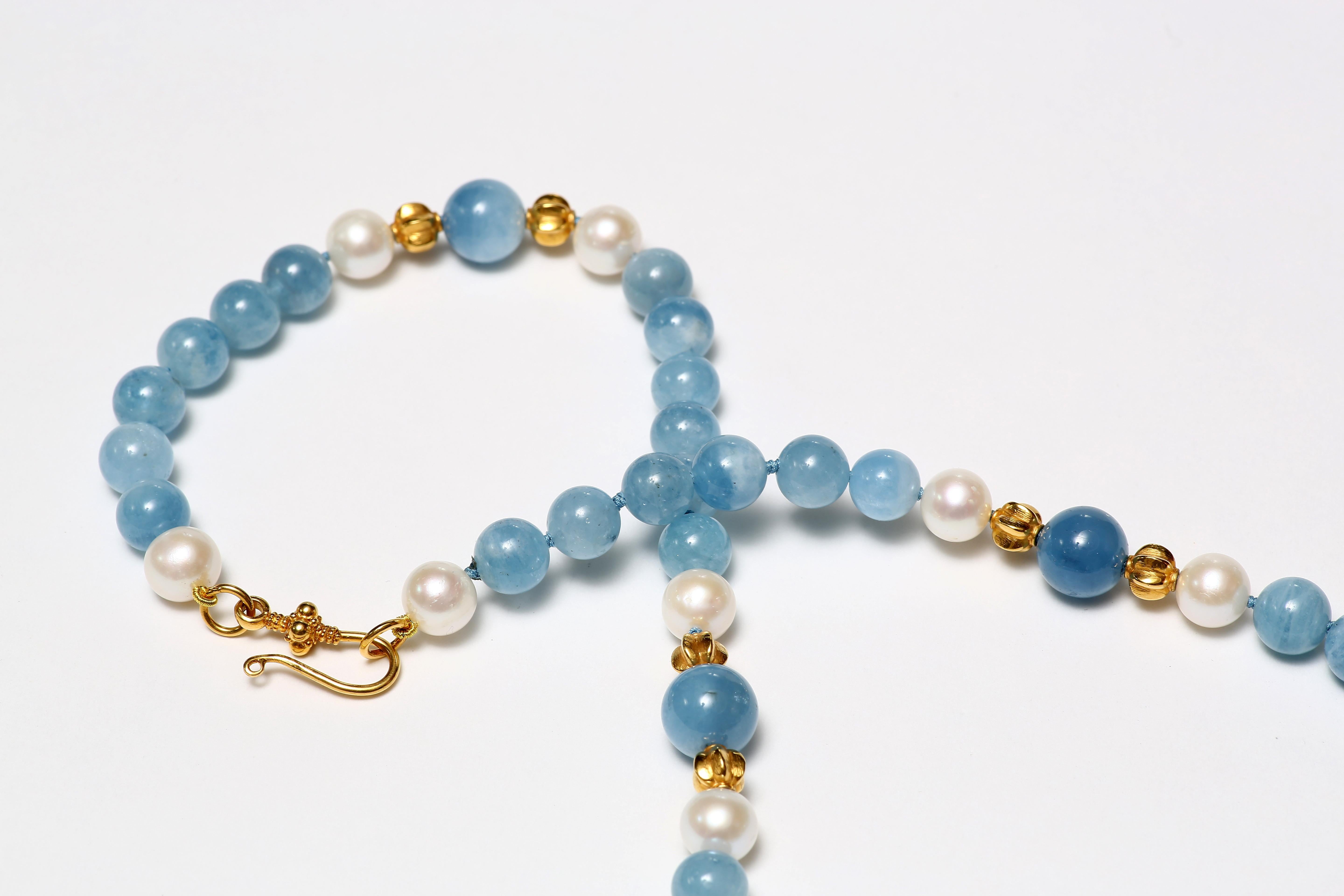Aquamarine, Freshwater Pearl and Gold Necklace 1