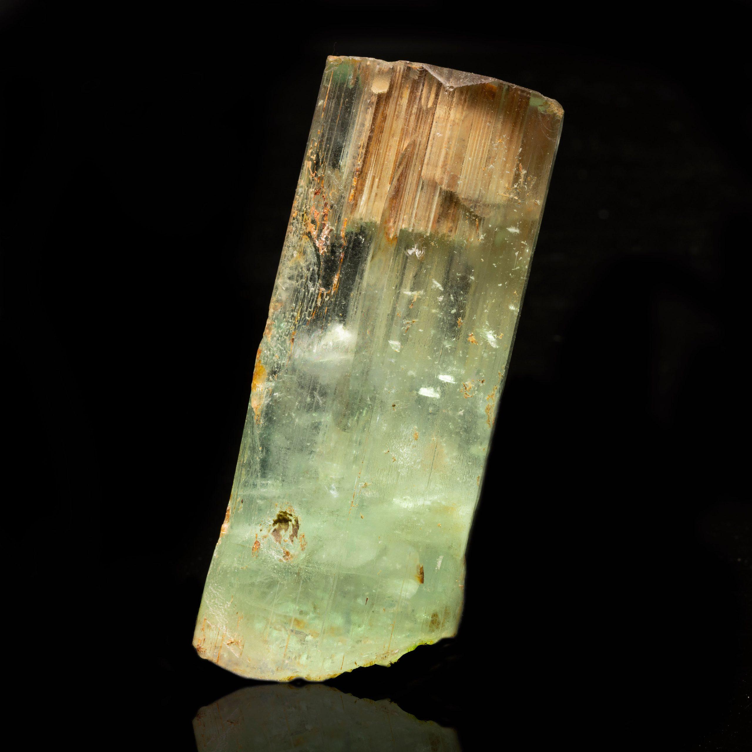 Aquamarine From Minas Gerais, Brazil // 1.28 Lb. In New Condition For Sale In New York, NY