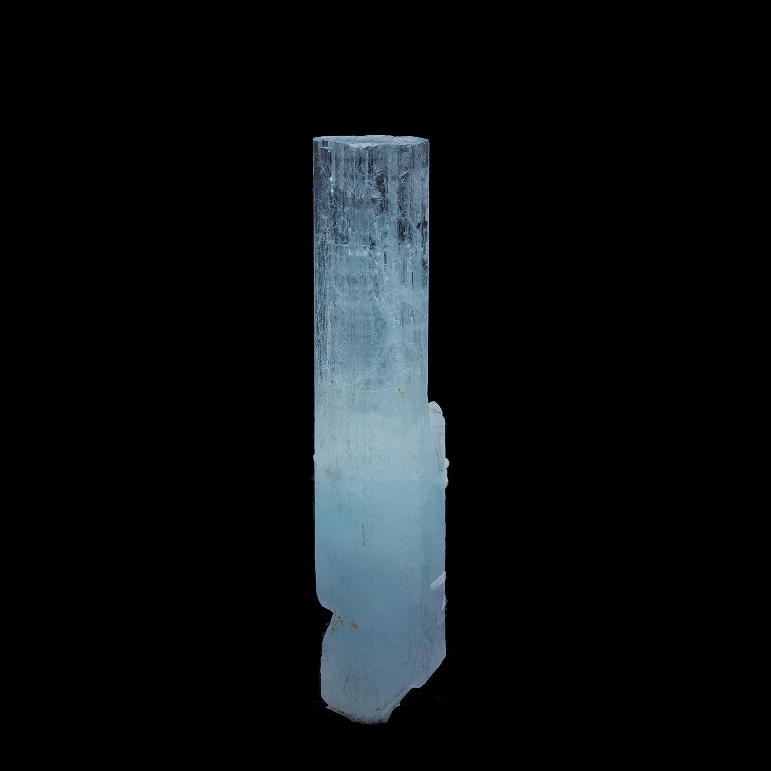 Aquamarine From Pakistan In New Condition For Sale In New York, NY