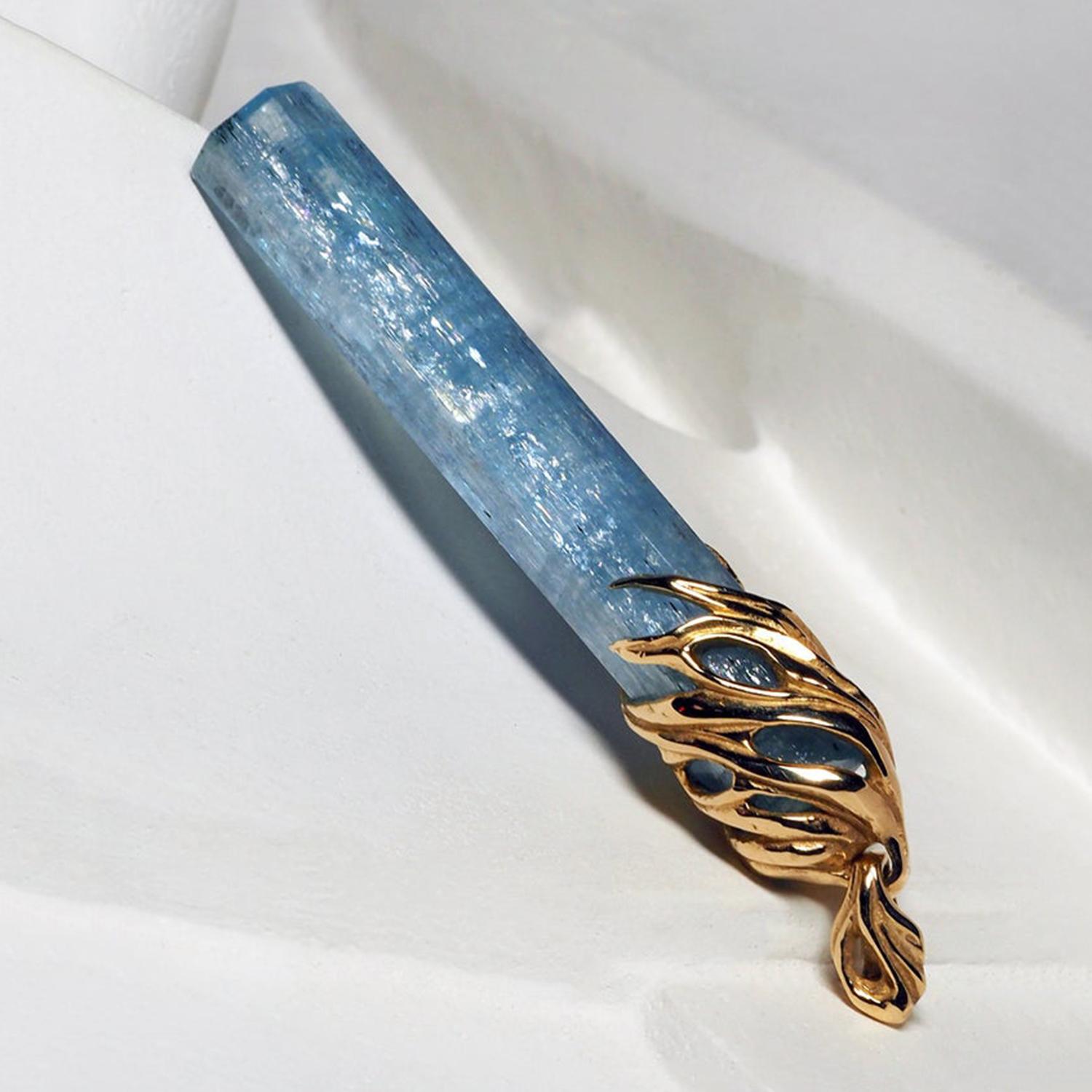 Uncut Aquamarine Gold Necklace Natural Blue Beryl Aquamarine Crystal For Sale