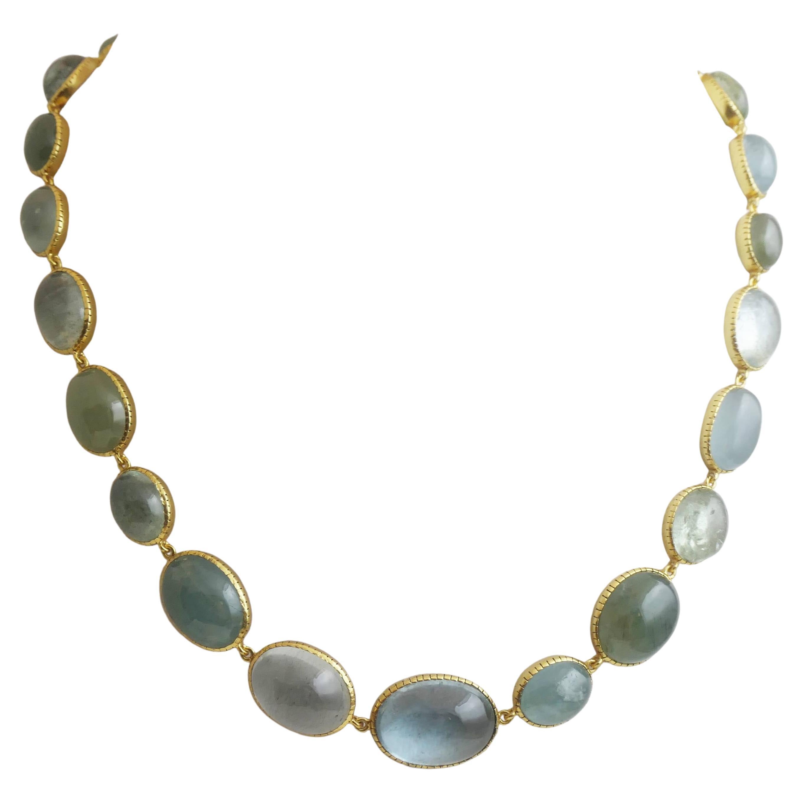 Aquamarin-Halskette aus vergoldetem Sterlingsilber im Angebot