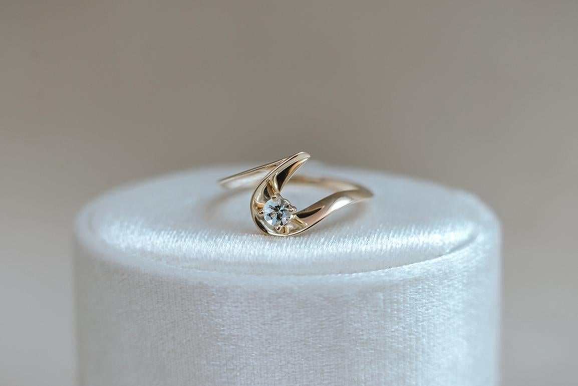 For Sale:  Aquamarine gold wave ring 2