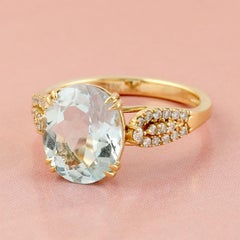 Aquamarine Halo Diamond Ring In 18k Yellow Gold
