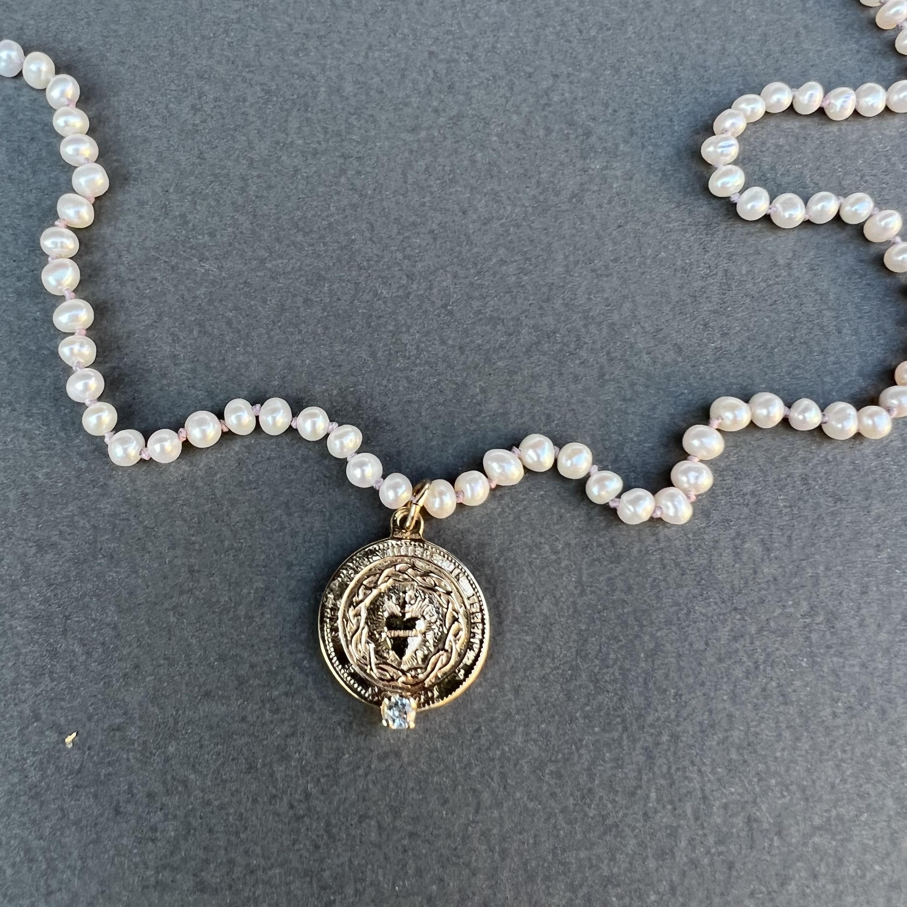 Aquamarin Herz Medaille Weiße Perlenkette Halskette  J Dauphin Damen im Angebot