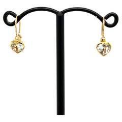 Boucle d'oreille aigue-marine en forme de coeur en or jaune 18 carats