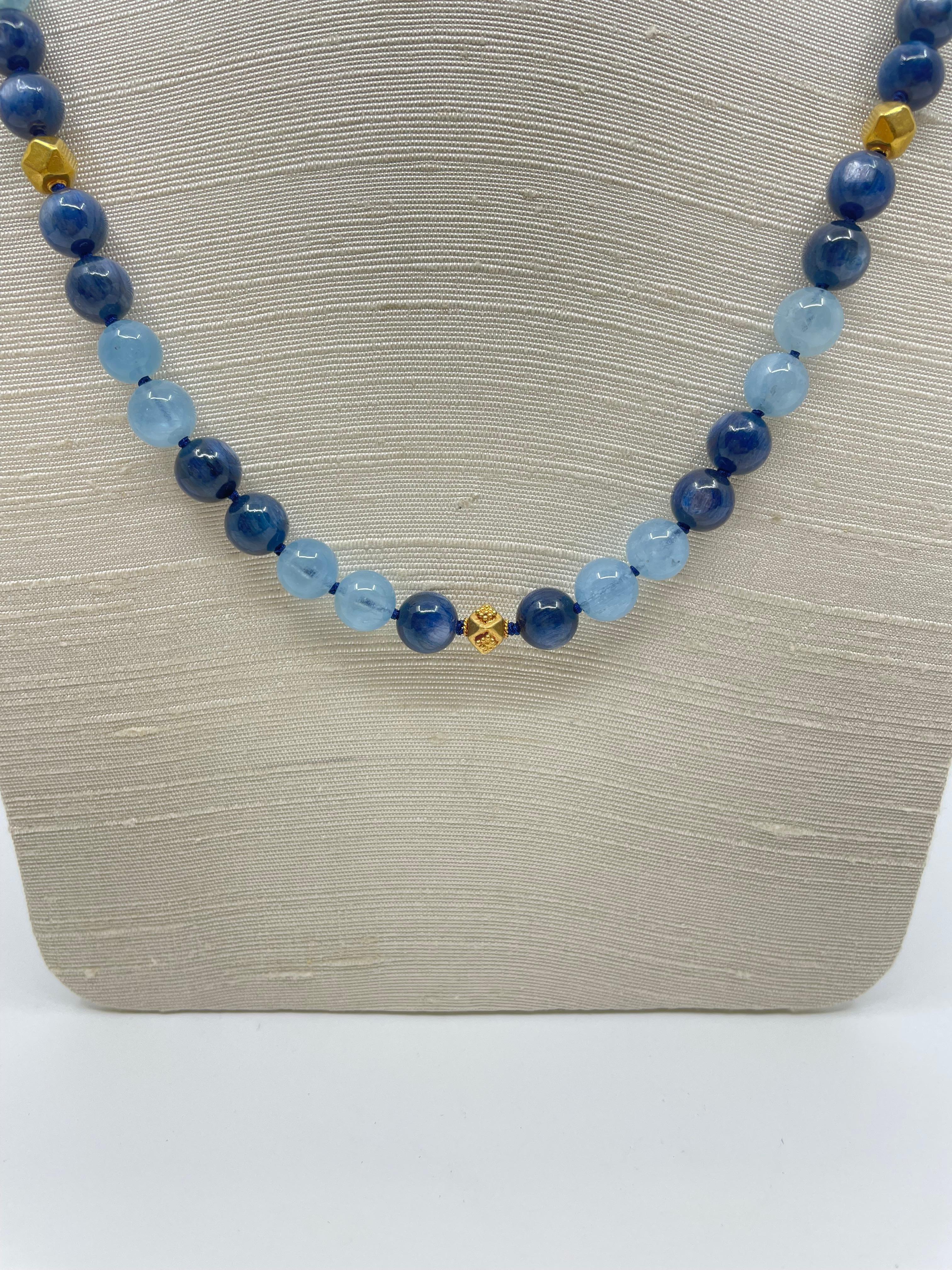 Women's or Men's Aquamarine, Kyanite & 18K Gold Necklace For Sale