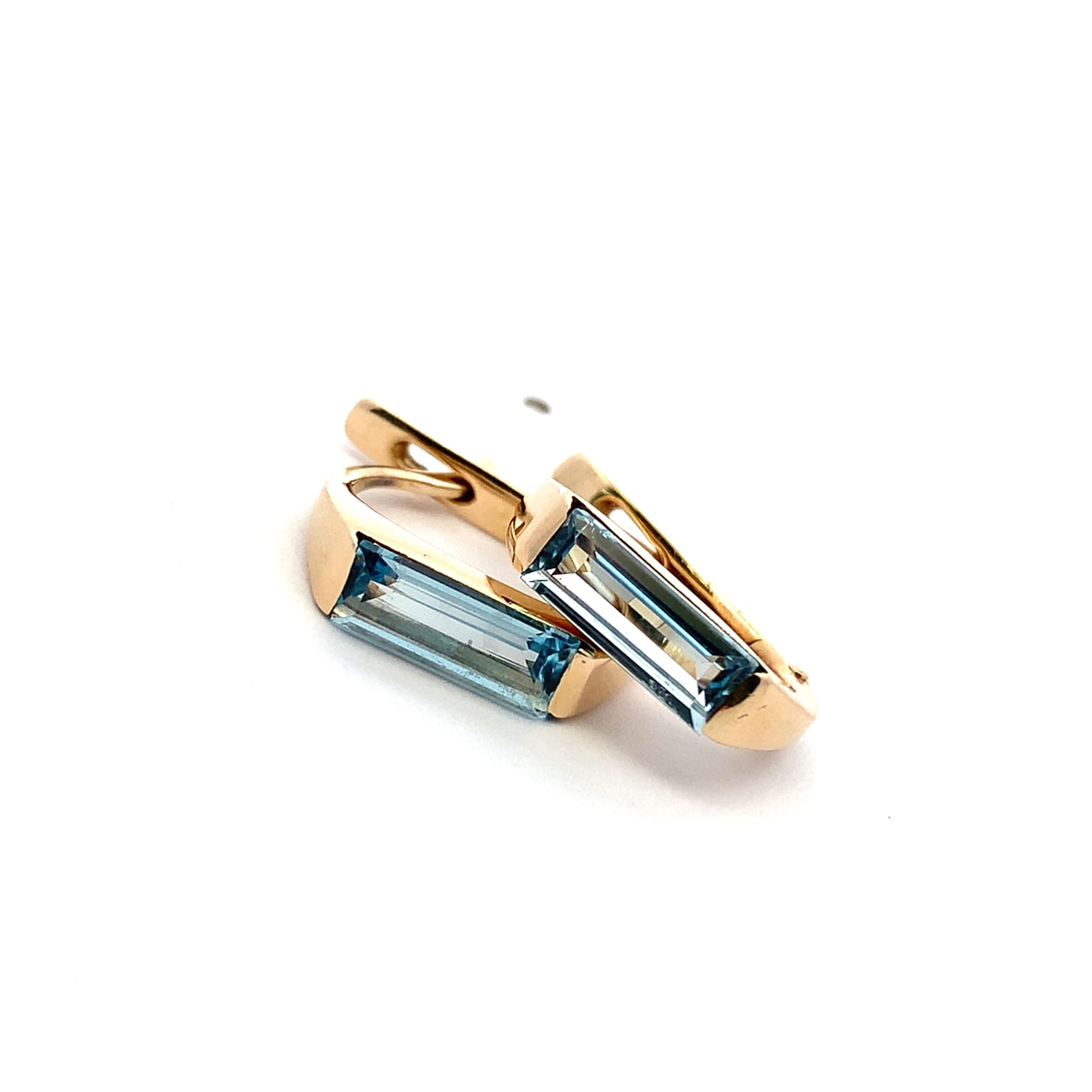 Orecchini a leva con acquamarina in oro giallo 14k In condizioni Nuovo in vendita a London, GB