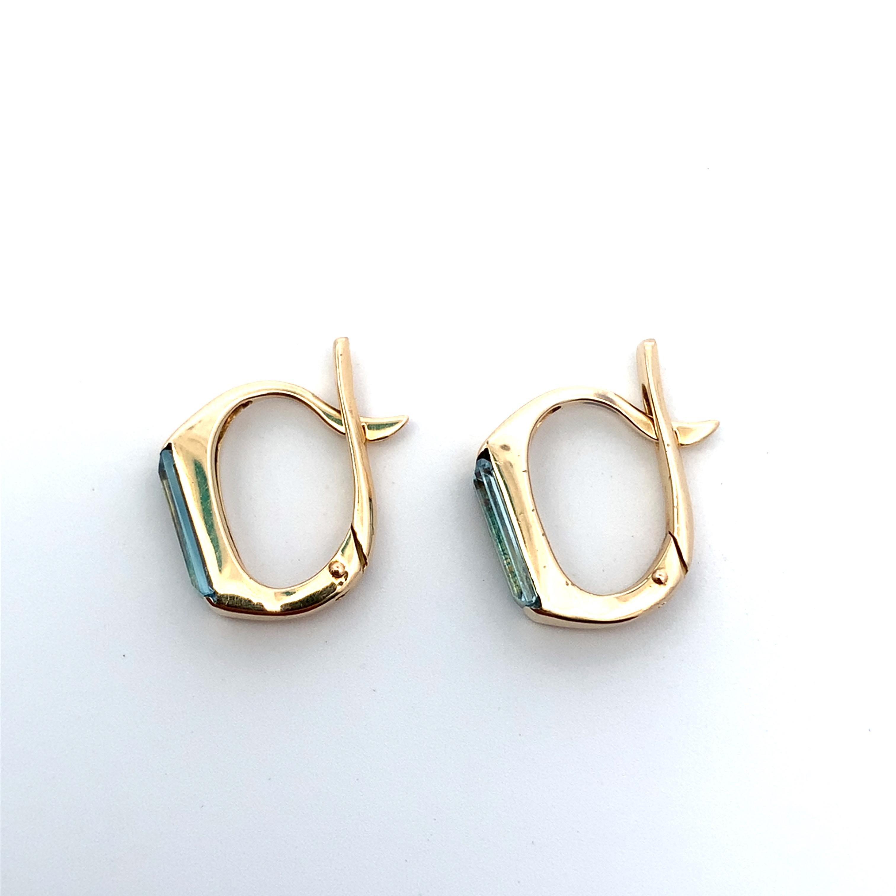 Orecchini a leva con acquamarina in oro giallo 14k in vendita 1