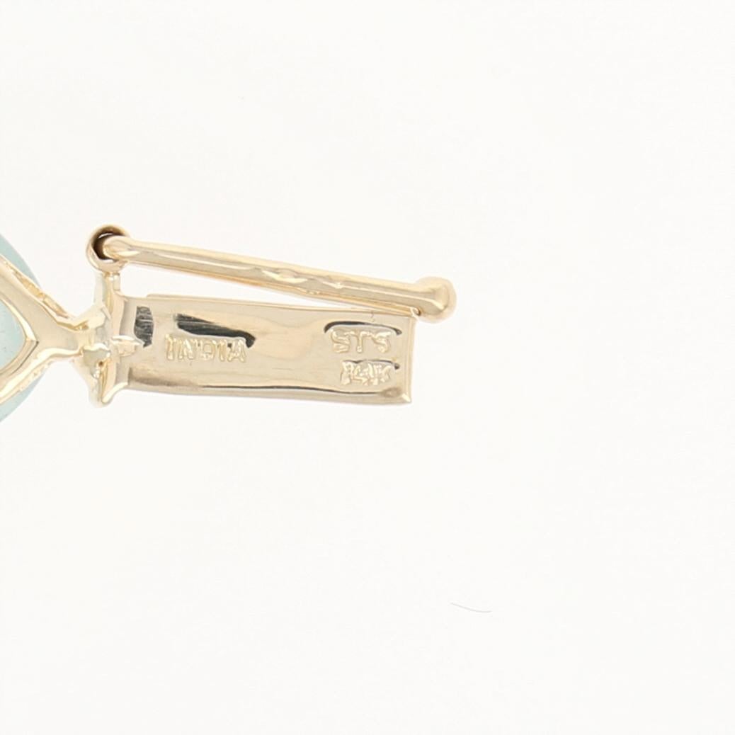 Aquamarine Link Bracelet, 14 Karat Yellow Gold Trillion Cabochons In Excellent Condition In Greensboro, NC