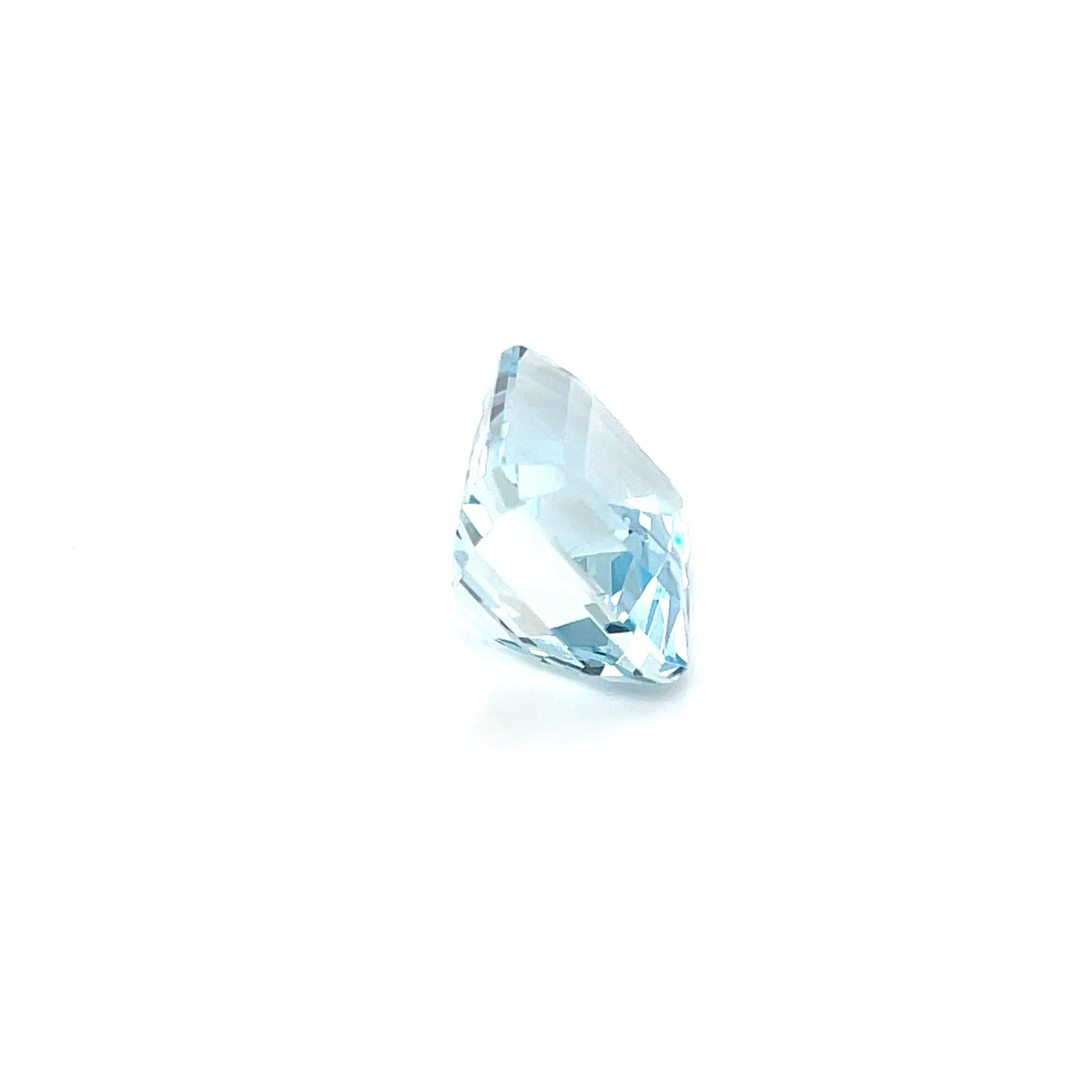Emerald Cut Aquamarine Loose Gemstone for Jewelry making 15.7x13.2x10.32mm AAAA 15.62 Cts For Sale