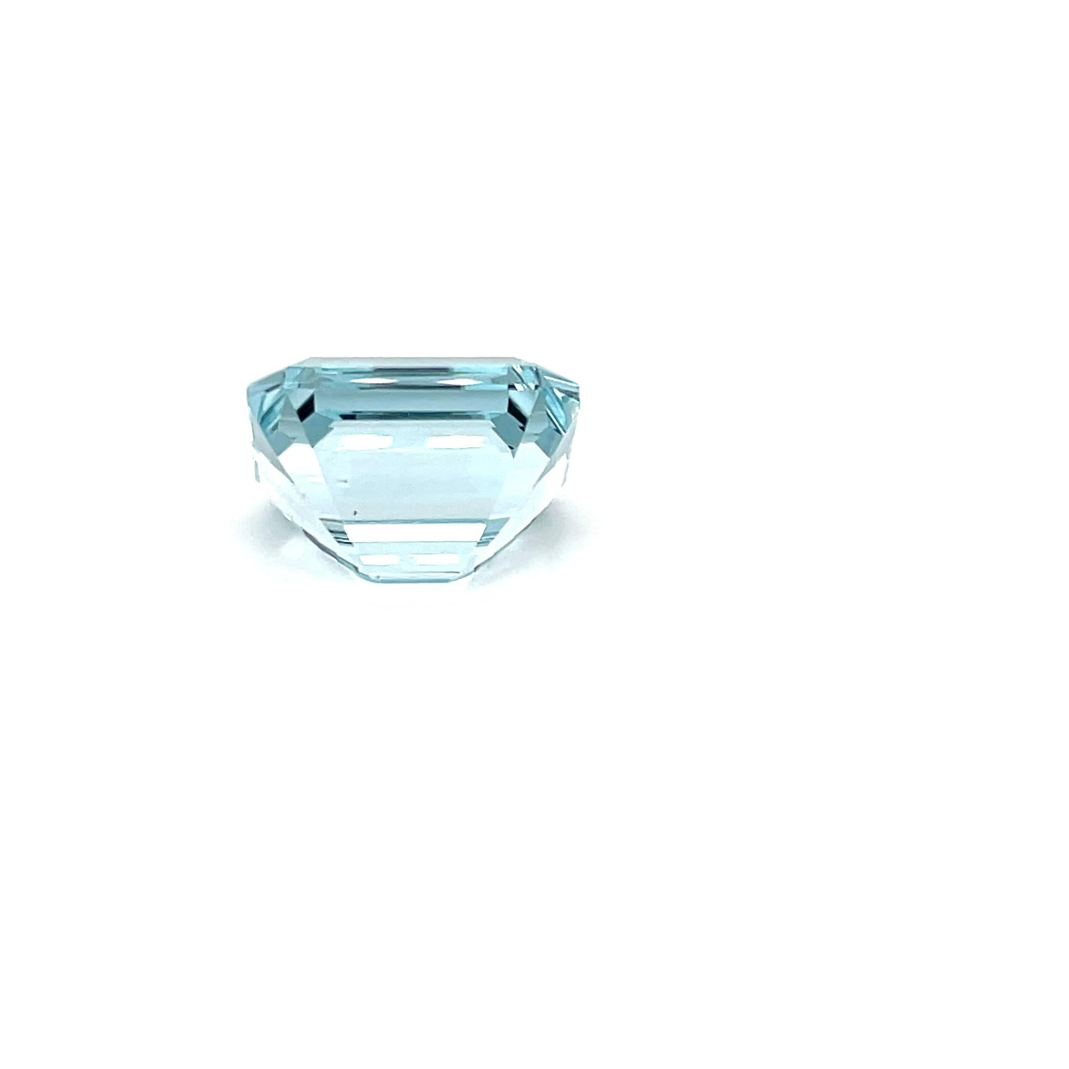 Art Deco Aquamarine Loose Gemstone for Jewelry making 16.1x13.1x10.74mm AAAA 16.16 Cts For Sale
