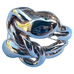 Bague cocktail aigue-marine, émeraude marquise et serpent  J Dauphin de style victorien