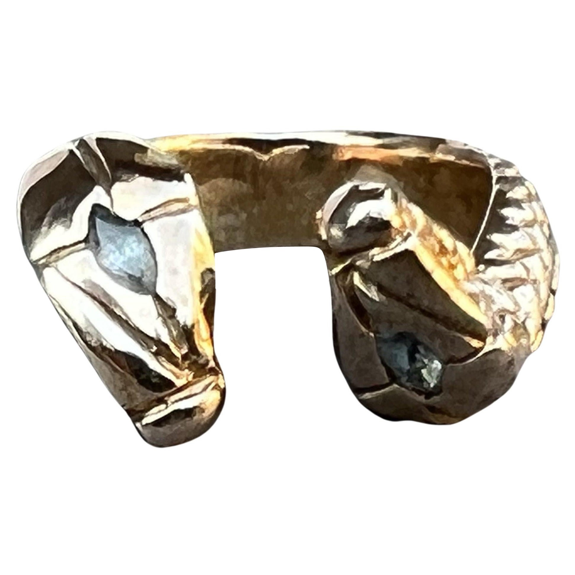 Animal Jewelry 2 Marquis Aquamarine Double Snake Head Ring Cocktail Bronze Adjustable J Dauphin

This ring has two large aquamarine marquis on each head of the snake. Its a great gift as it is adjustable - and you can use on any finger and just