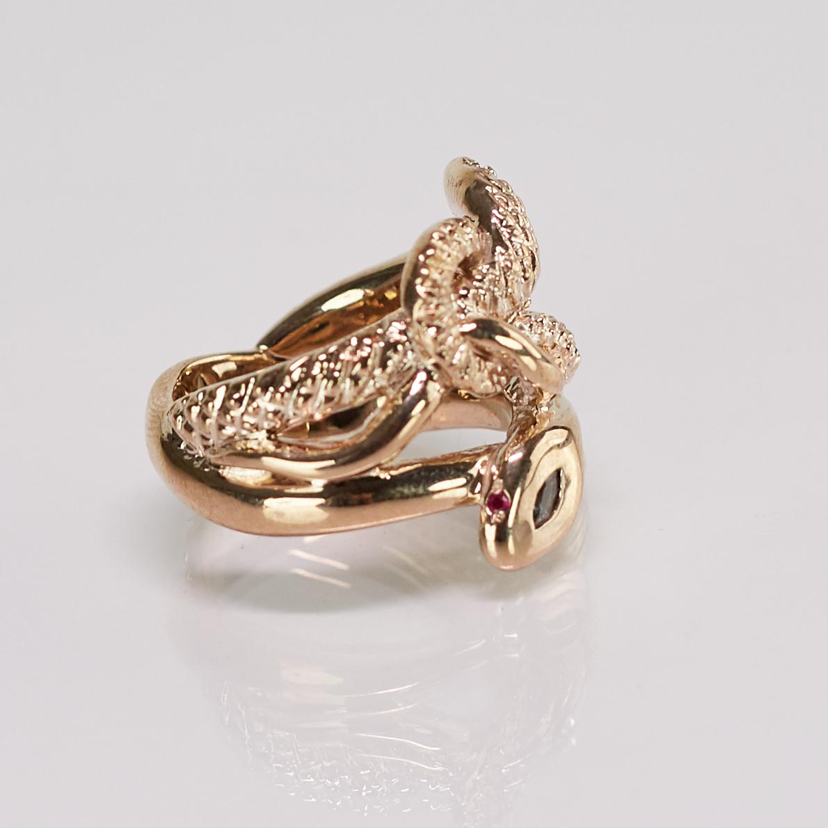 Diamant-Marquis-Schlangenring, Smaragd, Rubin, Augen, Bronze im viktorianischen Stil von J Dauphin im Angebot 5