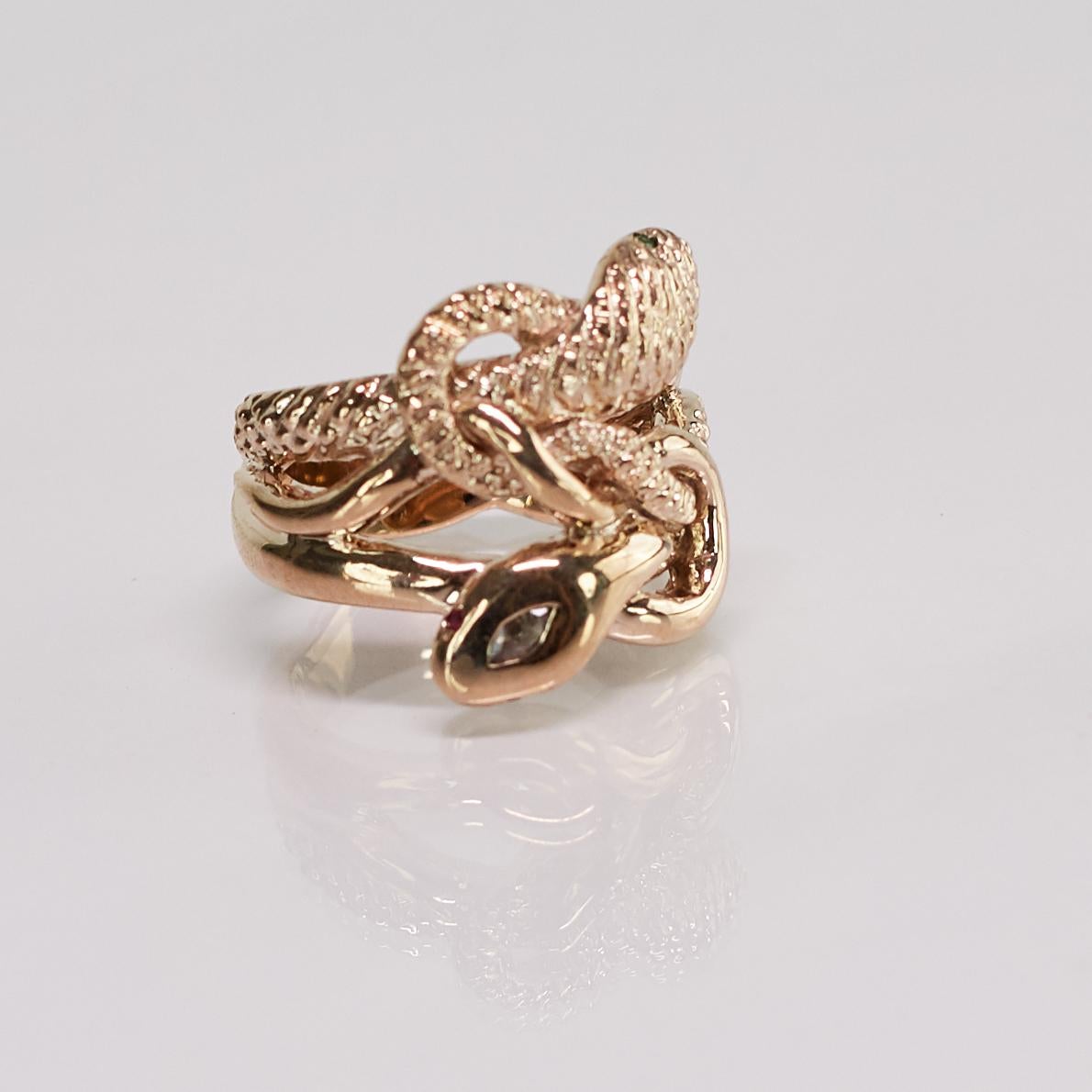 Diamant-Marquis-Schlangenring, Smaragd, Rubin, Augen, Bronze im viktorianischen Stil von J Dauphin (Viktorianisch) im Angebot