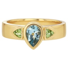 Aquamarine Pear and Peridot Ring