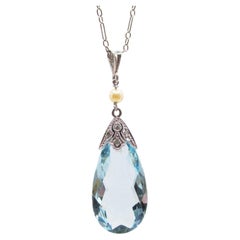 Halskette mit Anhänger aus Aquamarin, Perle, Platin, 14k Gold