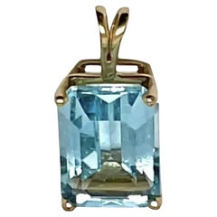 Pendentif aigue-marine or jaune 14kt