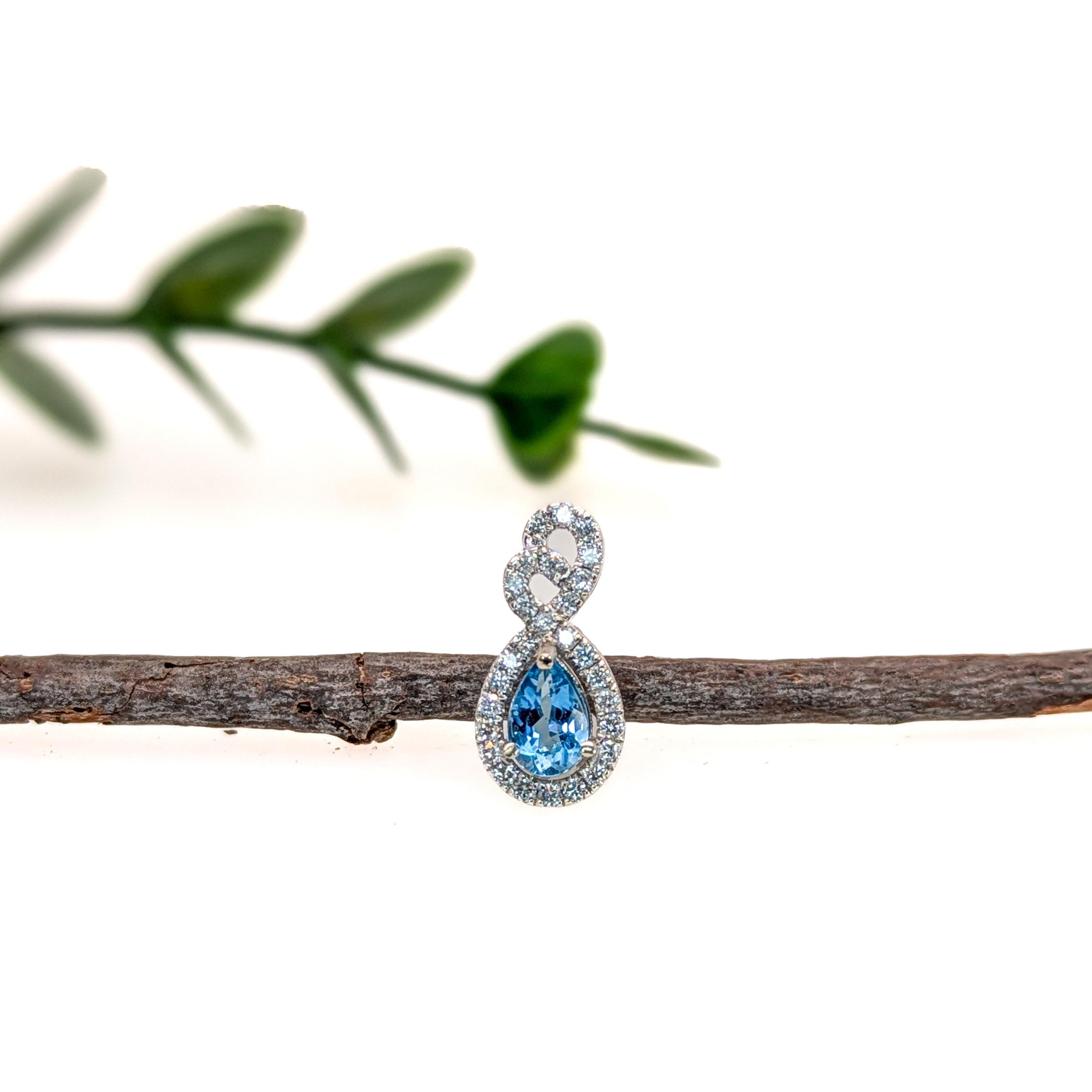 Art déco Pendentif aigue-marine avec diamants extraits de la terre en or blanc massif 14 carats en forme de poire 6x4 en vente