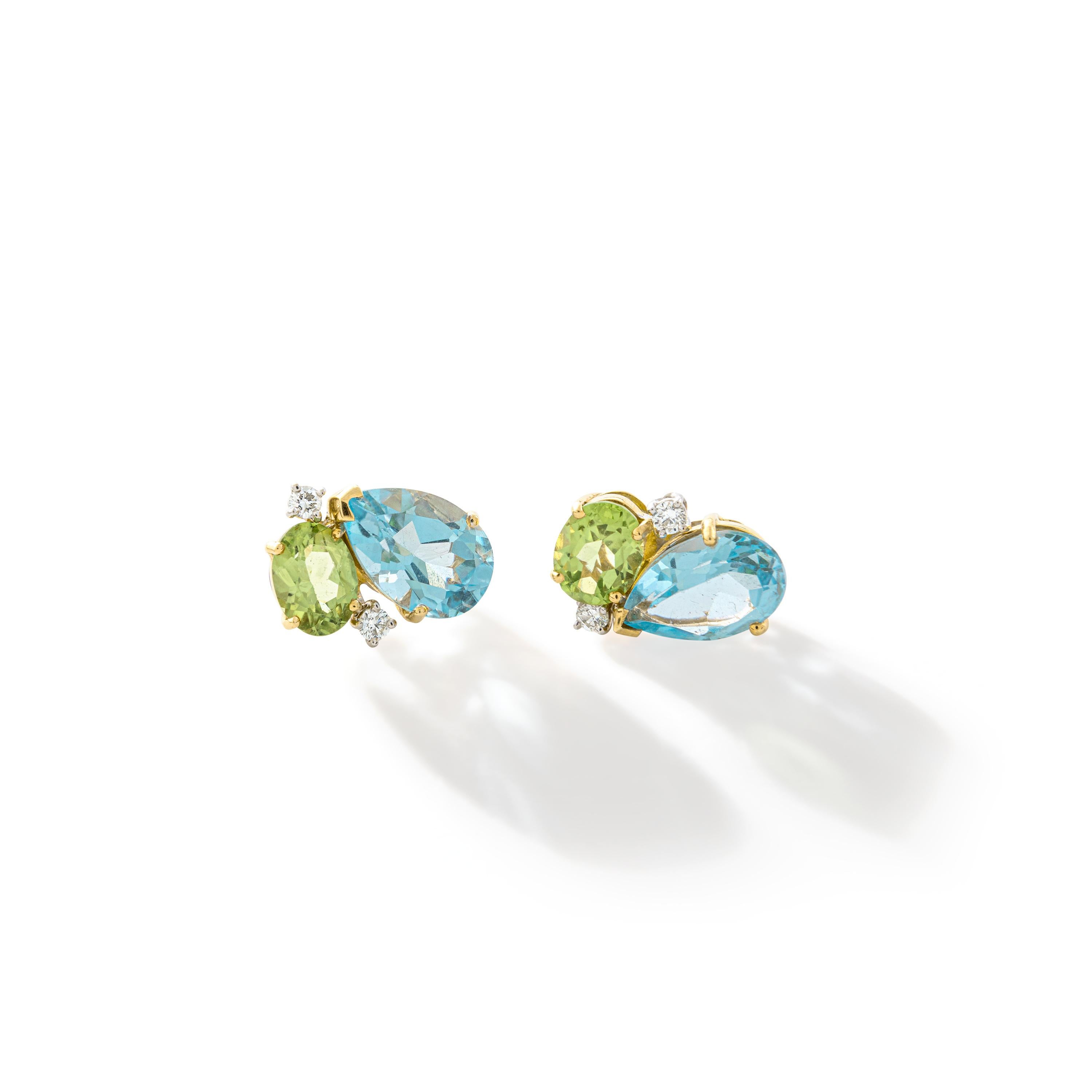 AquaMarine and Peridot, Pear and Oval Shapes on Diamond and Yellow Gold 18k Earrings.

Total height: 0.59 inch (1.50 centimeters).
Total width: 0.59 inch (1.50 centimeters).