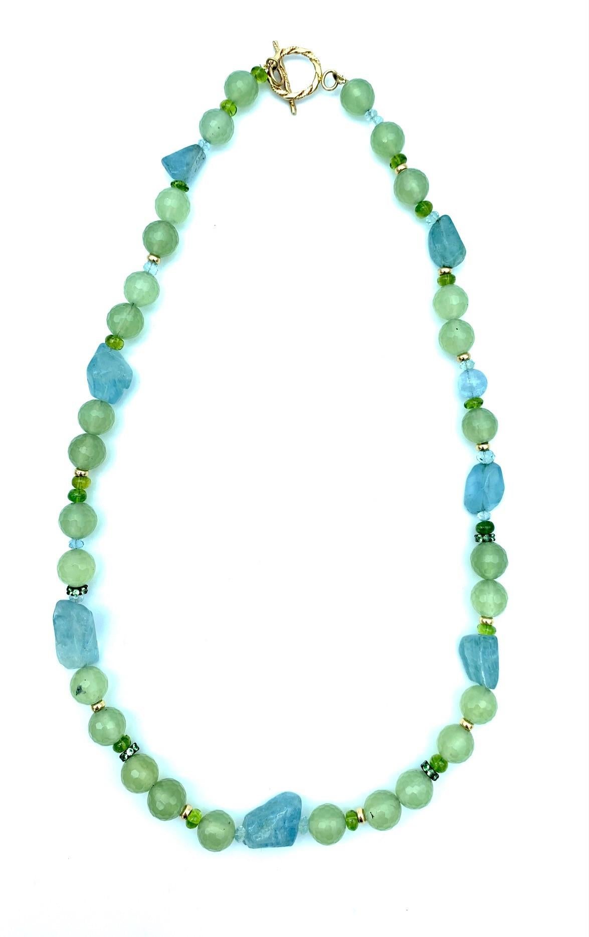 Aquamarine, Peridot, Phrenite and Tsavorite Beaded Necklace with Gold Accents In New Condition For Sale In Los Angeles, CA