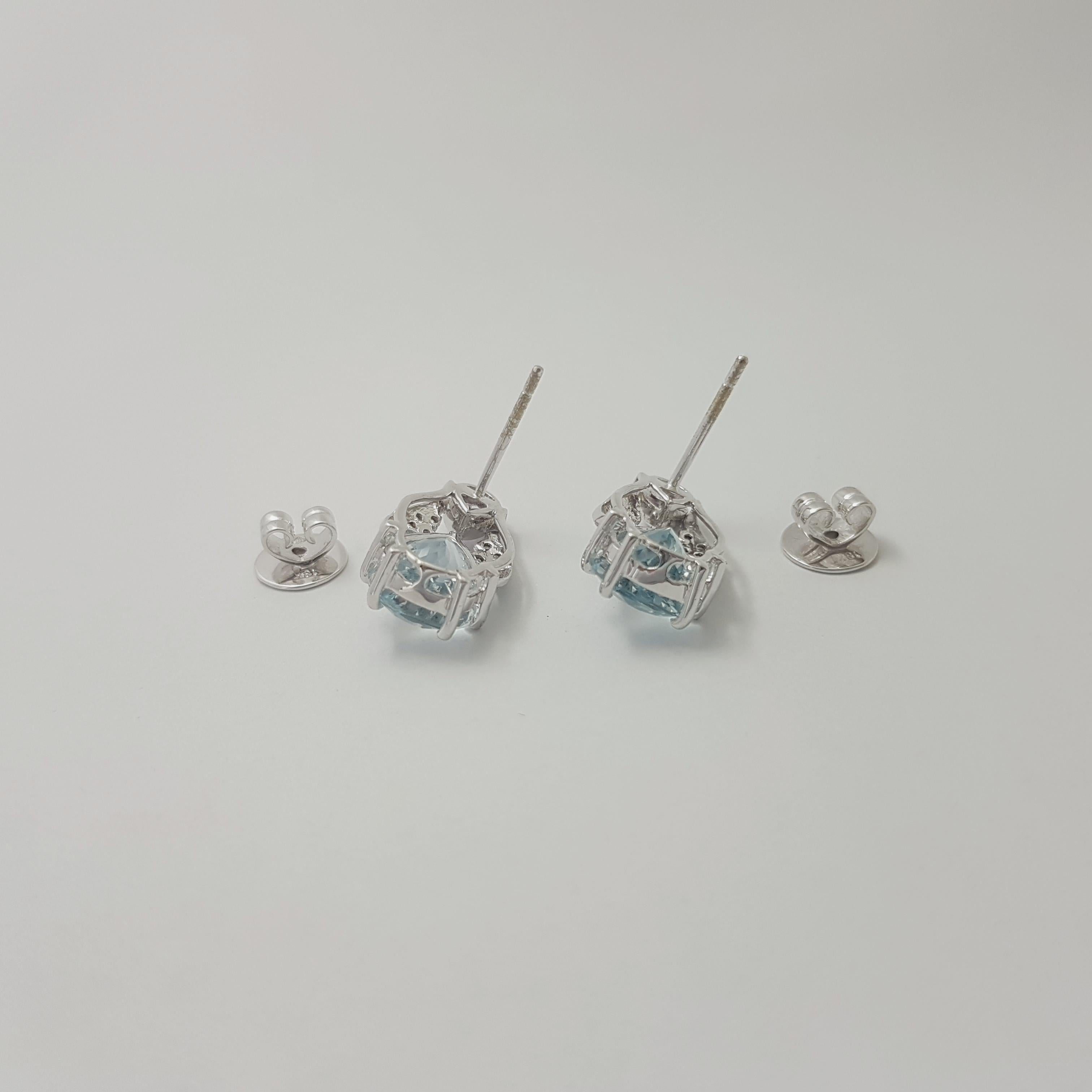 Boucles d'oreilles aigue-marine, saphir rose et diamant en or blanc 18 carats en vente 3