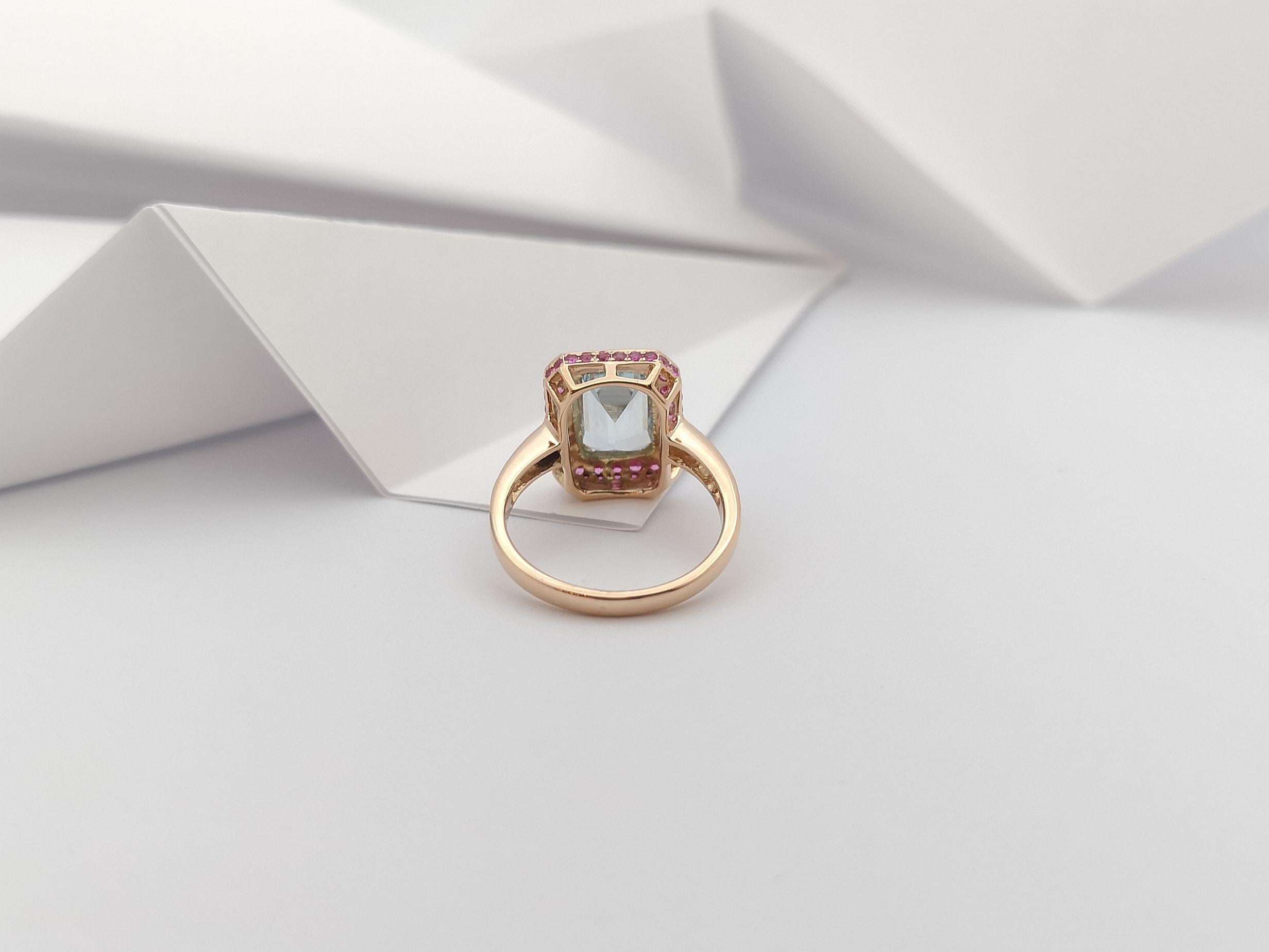 Aquamarine, Pink Sapphire and Diamond Ring Set in 18 Karat Rose Gold Settings For Sale 4