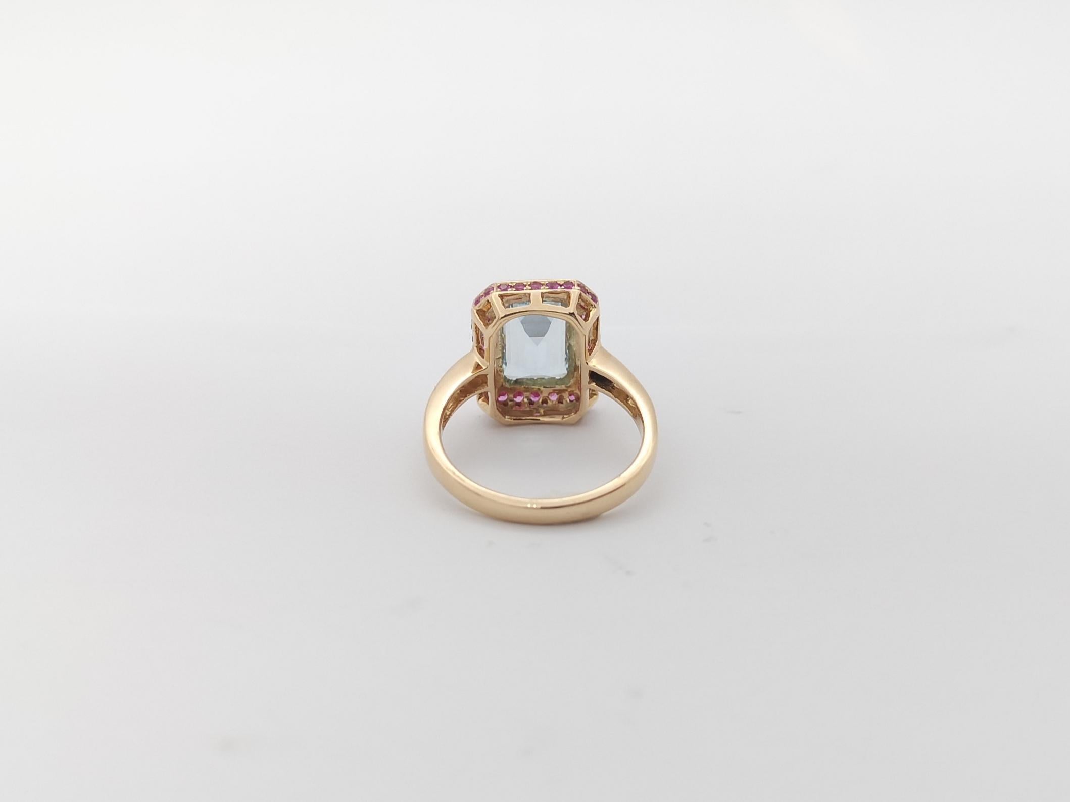 Aquamarine, Pink Sapphire and Diamond Ring Set in 18K Rose Gold Settings For Sale 4