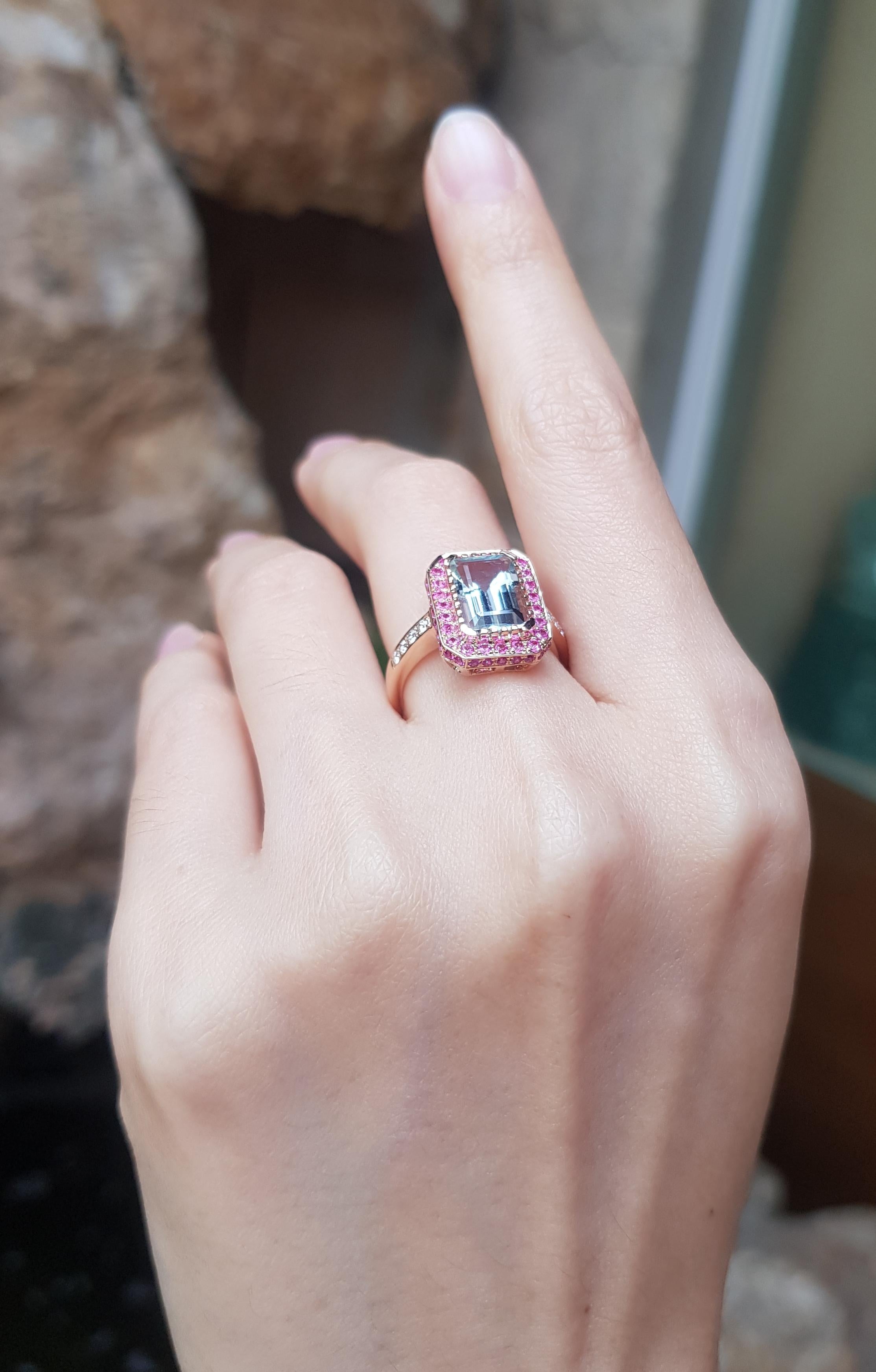 Emerald Cut Aquamarine, Pink Sapphire and Diamond Ring Set in 18K Rose Gold Settings For Sale