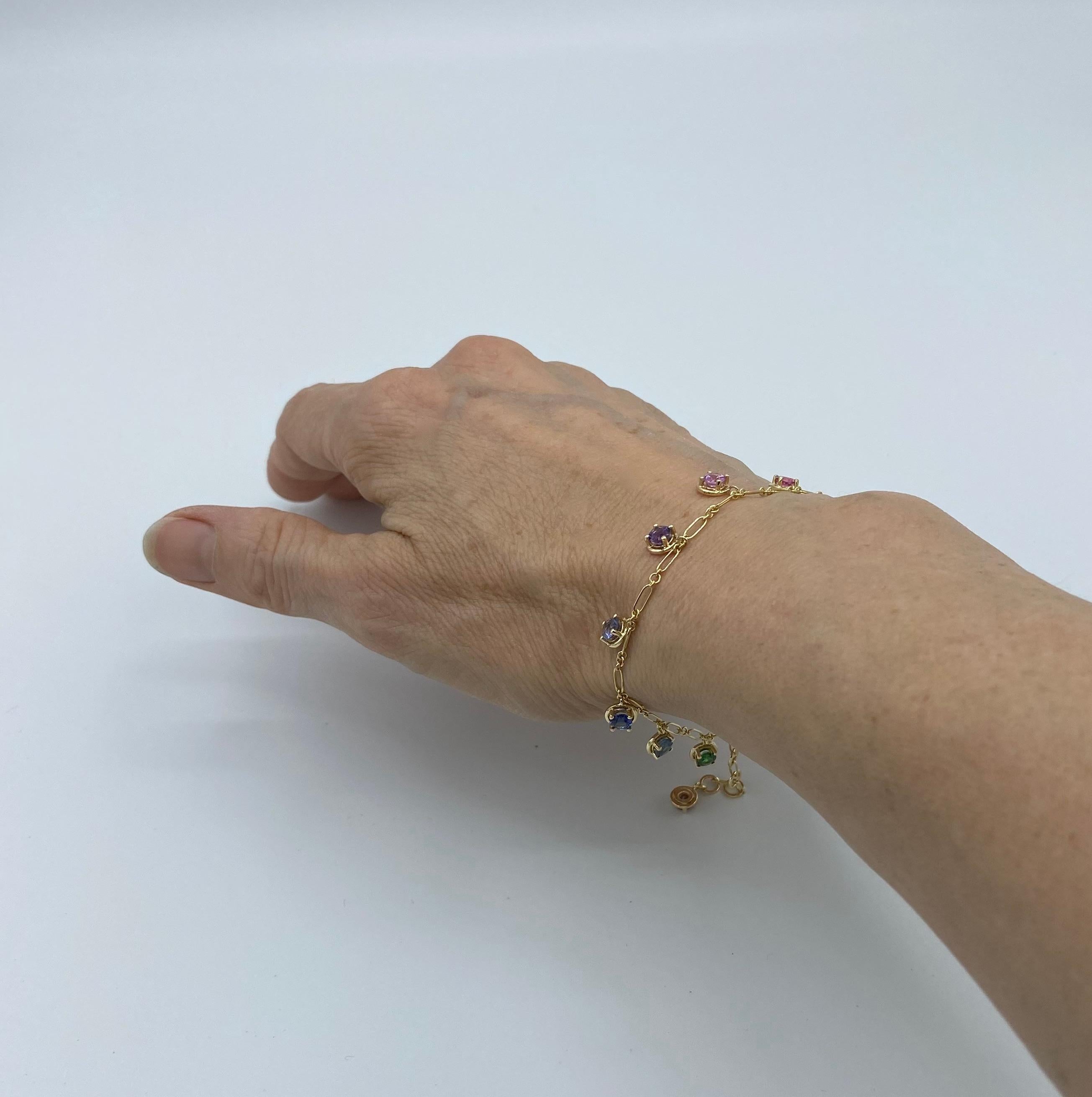 Aigue-marine Arc-en-ciel Saphir Tzavorite Bracelet de pierres précieuses fait à la main Or 18 carats en vente 3