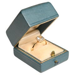 Aquamarine and Diamond Halo Ring. 0.90ct Cushion Aquamarine 18K Yellow Gold Ring