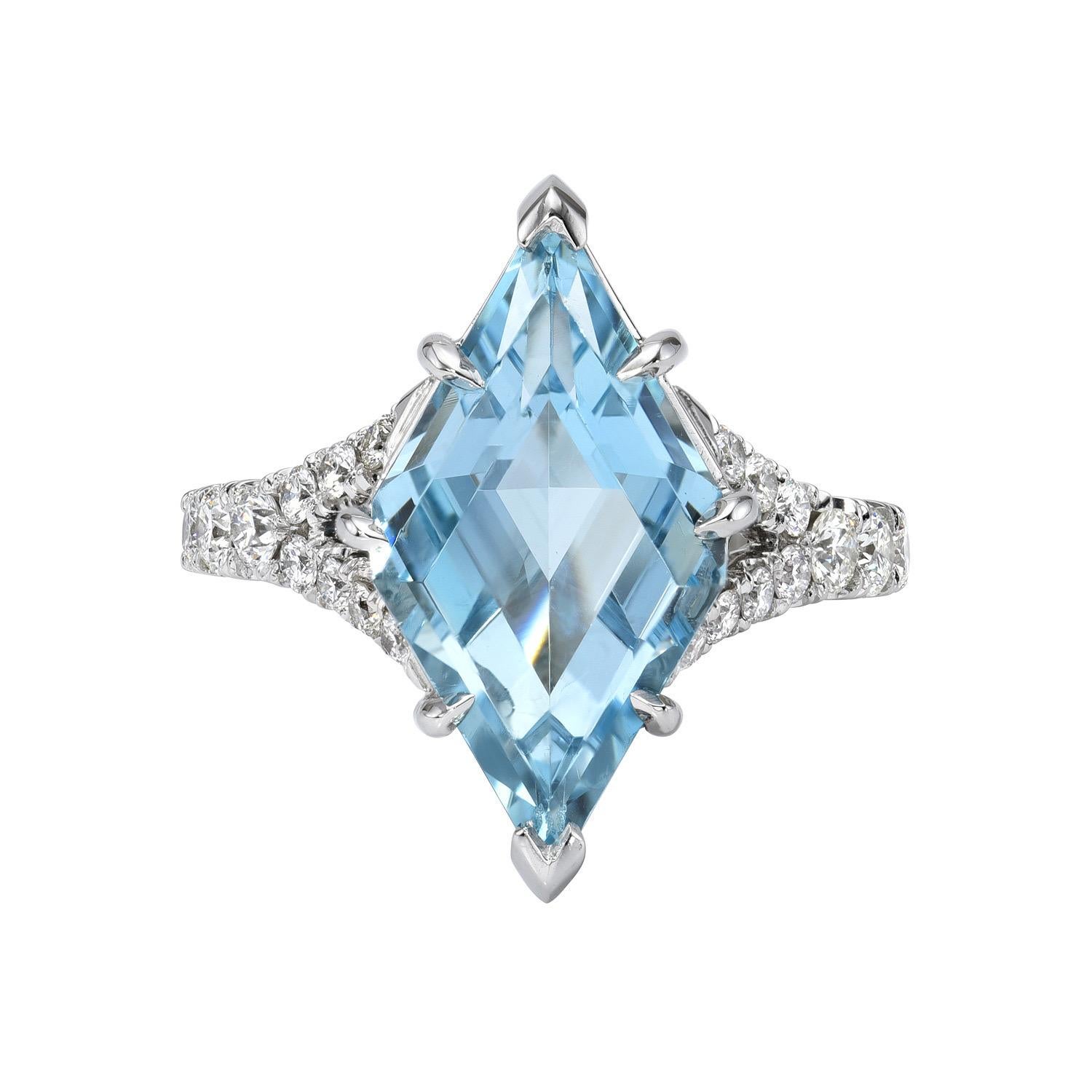 3 carat aquamarine ring