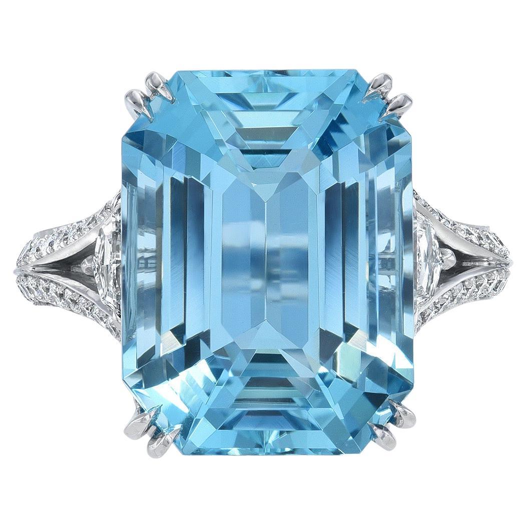 emerald cut aquamarine ring