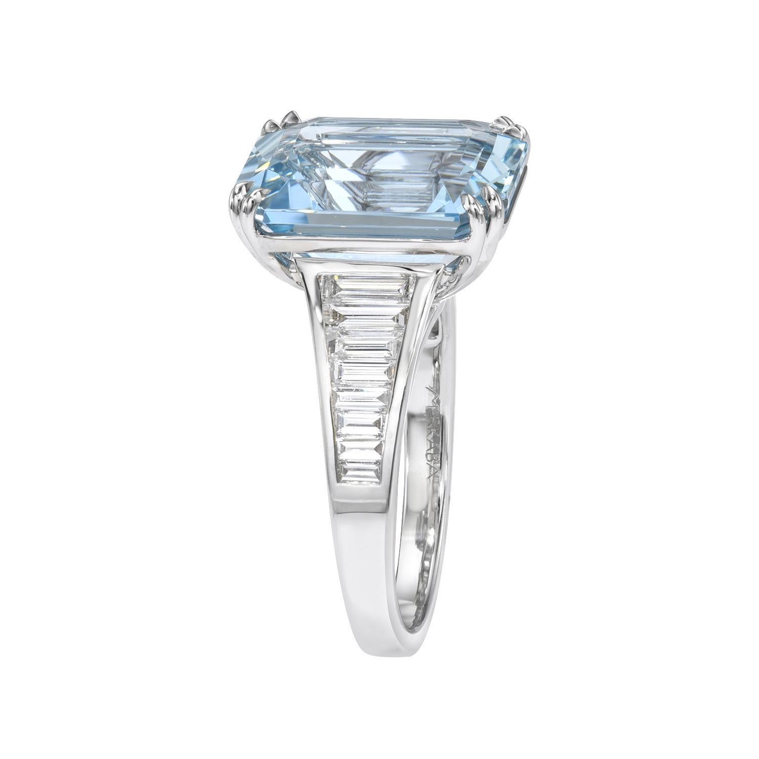 Aquamarinring mit 8.01 Karat im Smaragdschliff (Art déco)
