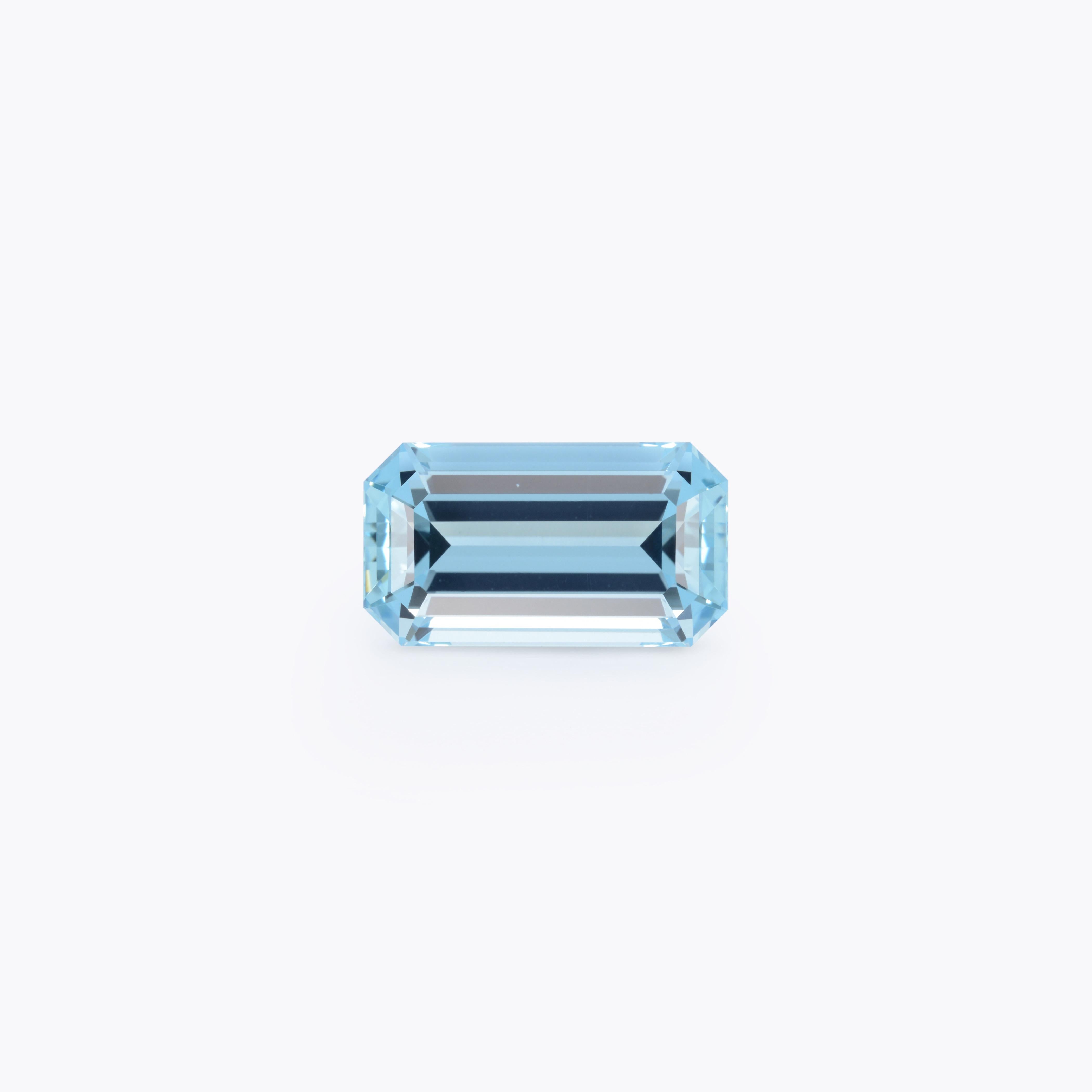 Design Your Own Jewelry 
Presenting a Superb 13.75-Carat Elongated Emerald-Cut Aquamarine Gemstone – Merkaba Jewelry Beverly Hills

Introducing a stunning 13.75-carat elongated emerald-cut aquamarine gemstone, a masterpiece of exquisite color and