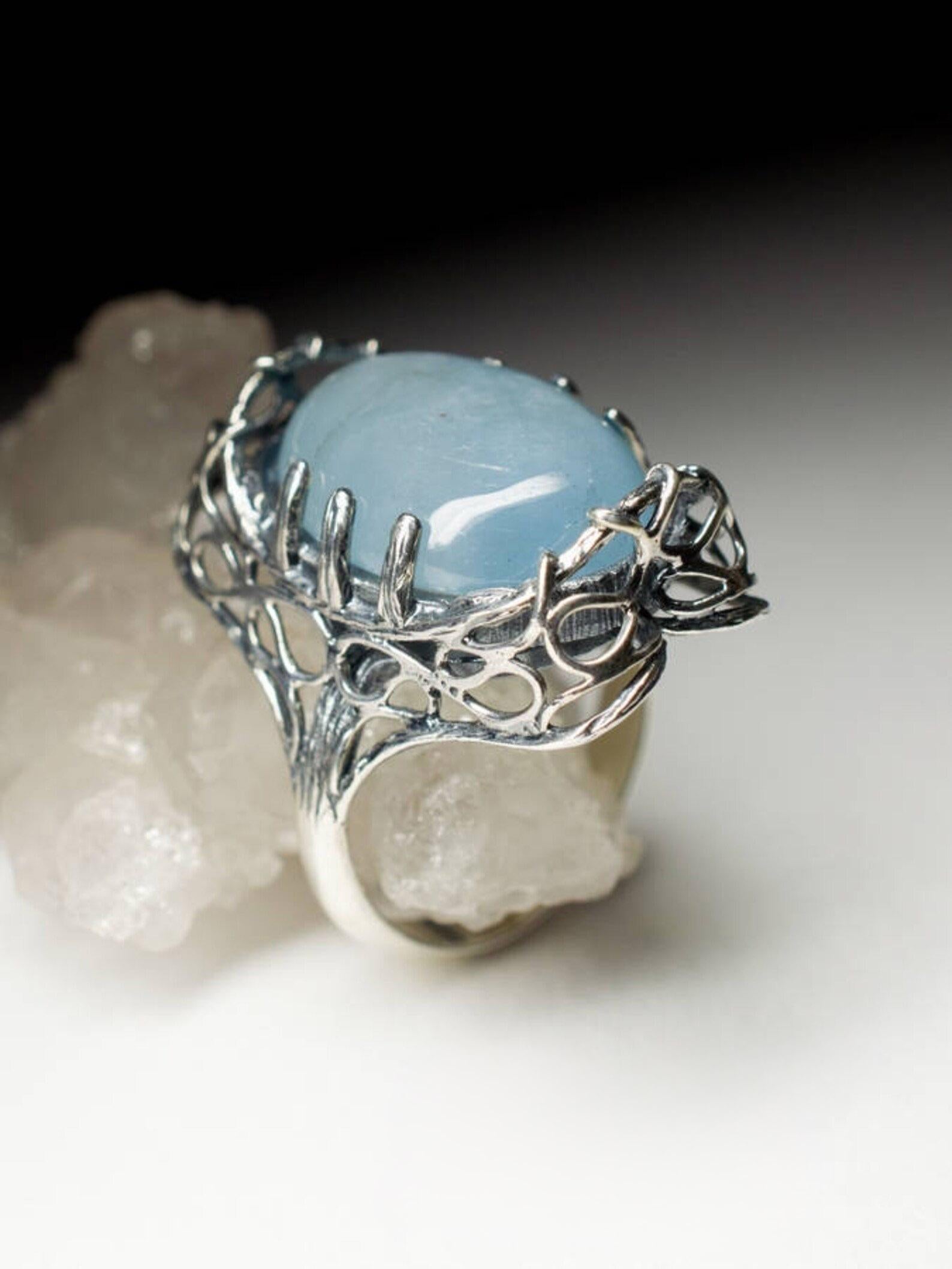 Aquamarine Ring Gothic style Light Blue Icy Beryl Cabochon Gemstone vintage ring For Sale 3