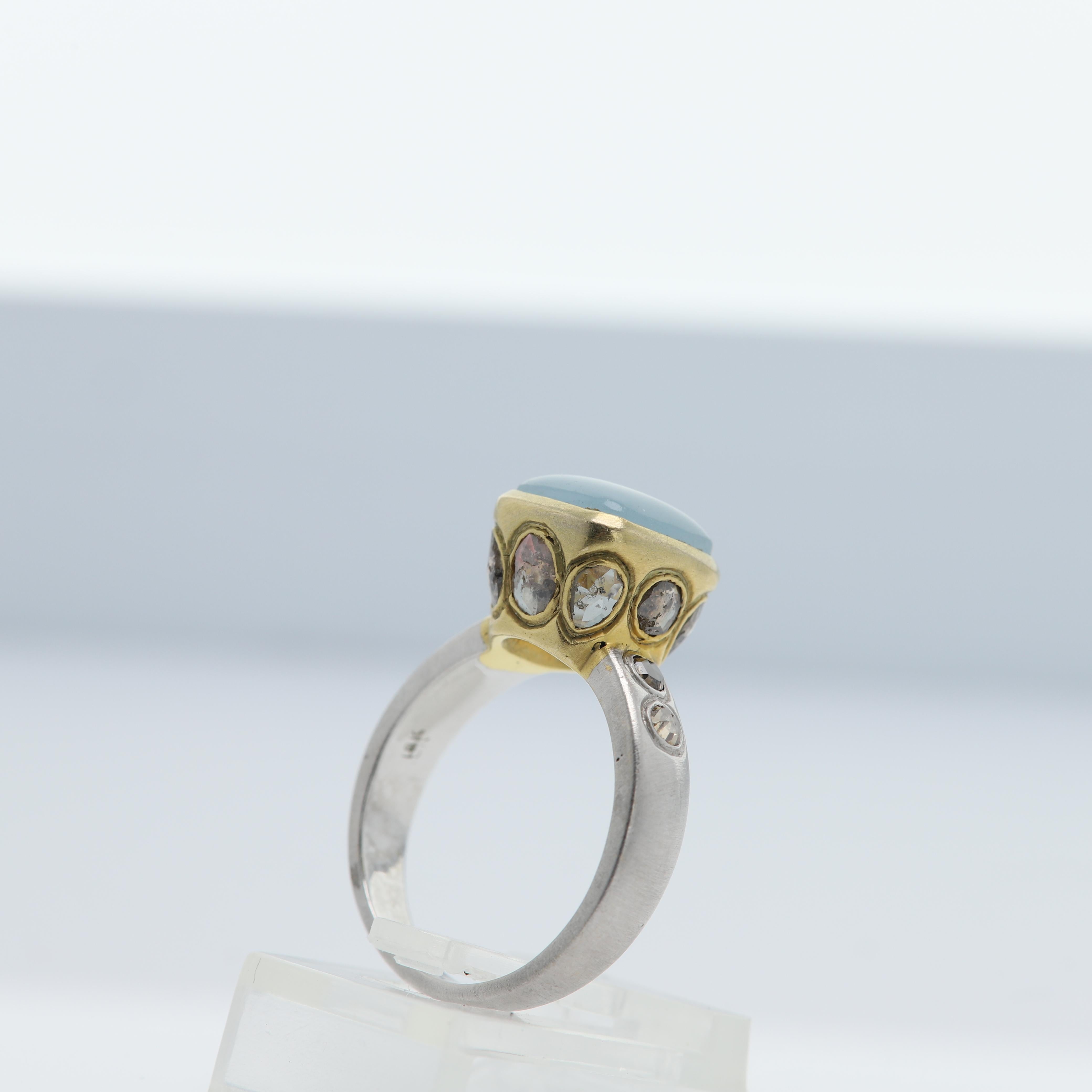 Aquamarine Ring Hand 18 Karat & Old Cut Diamonds Vintage Aquamarine Gold Ring 3