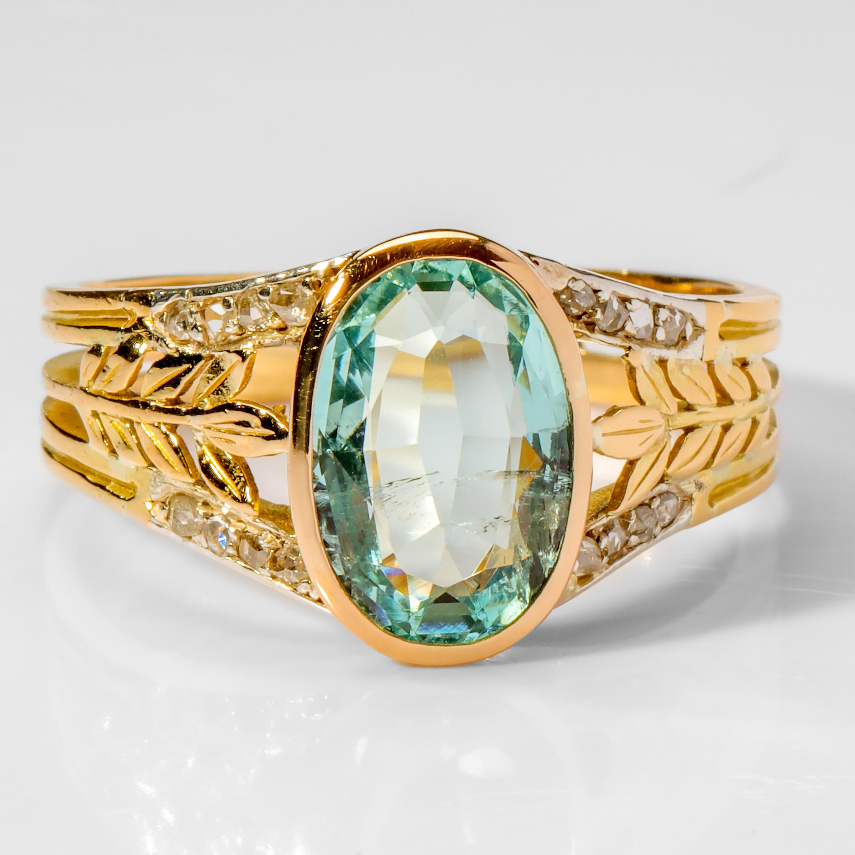 Oval Cut Aquamarine Ring in Gold and Platinum with Diamonds from France, Titanic Era