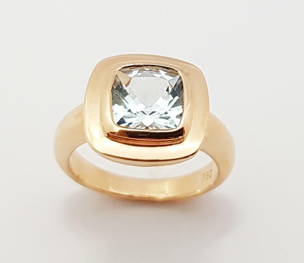 Aquamarine Ring Set in 18 Karat Rose Gold Settings For Sale 3