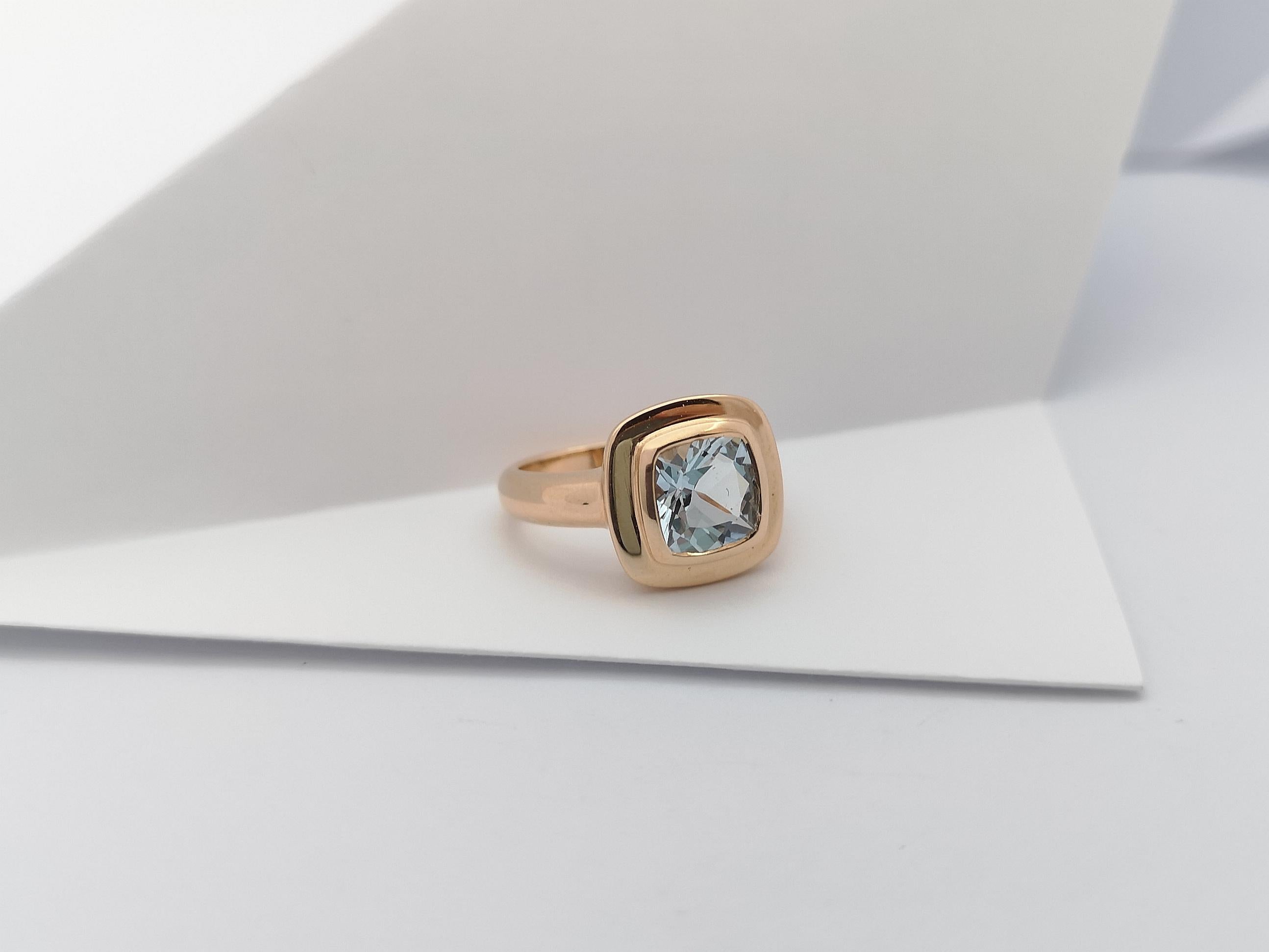 Aquamarine Ring Set in 18 Karat Rose Gold Settings For Sale 6