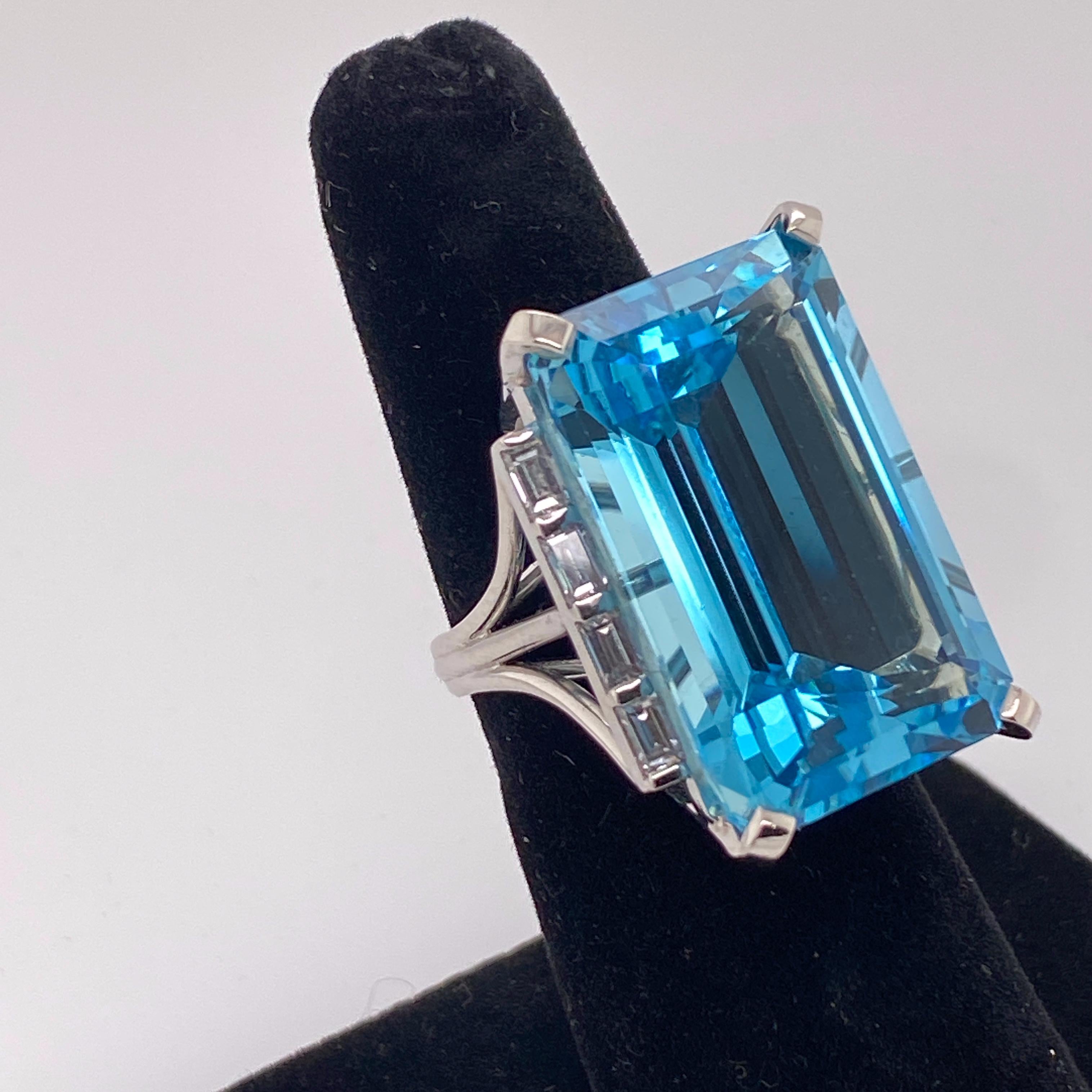 Aquamarine Ring Set in Platinum at 1stDibs