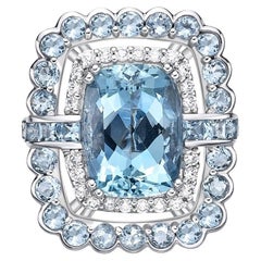 Aquamarine Ring with Aquamarine and Diamond in 18 Karat White Gold