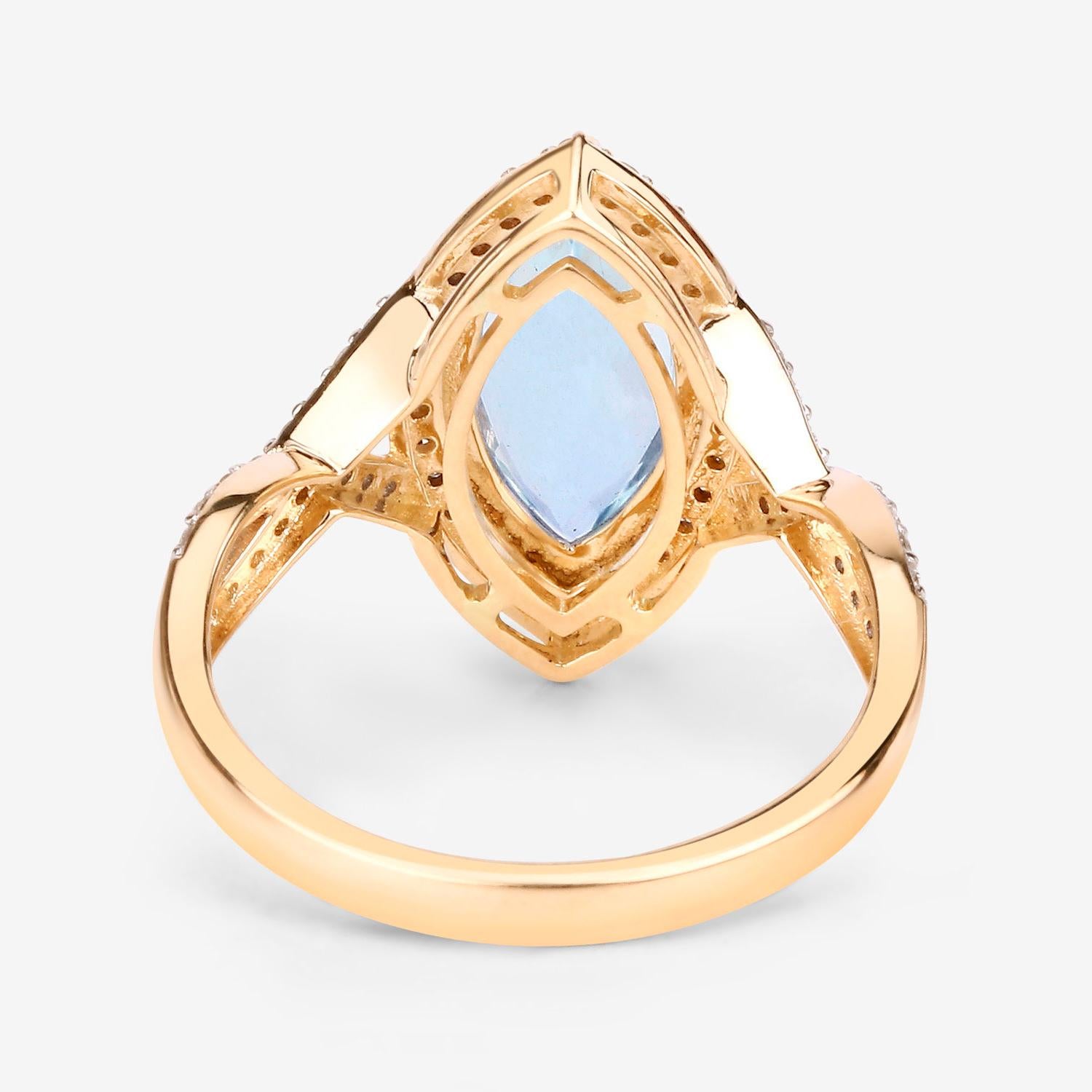 Aquamarine Ring with Diamonds 2.22 Carats 14K Yellow Gold In Excellent Condition For Sale In Aliso Viejo, CA