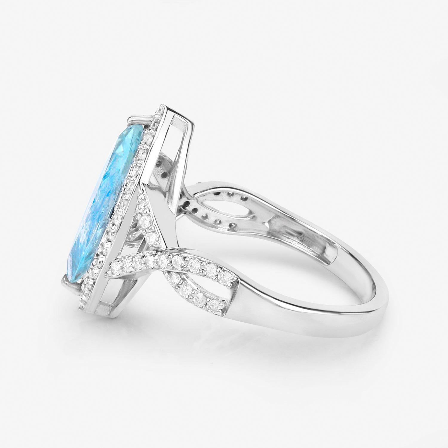 Aquamarine Ring With Diamonds 2.24 Carats 14K White Gold In Excellent Condition For Sale In Laguna Niguel, CA