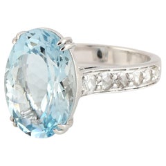 Aquamarin-Ring mit Diamanten aus 18 Karat Weißgold