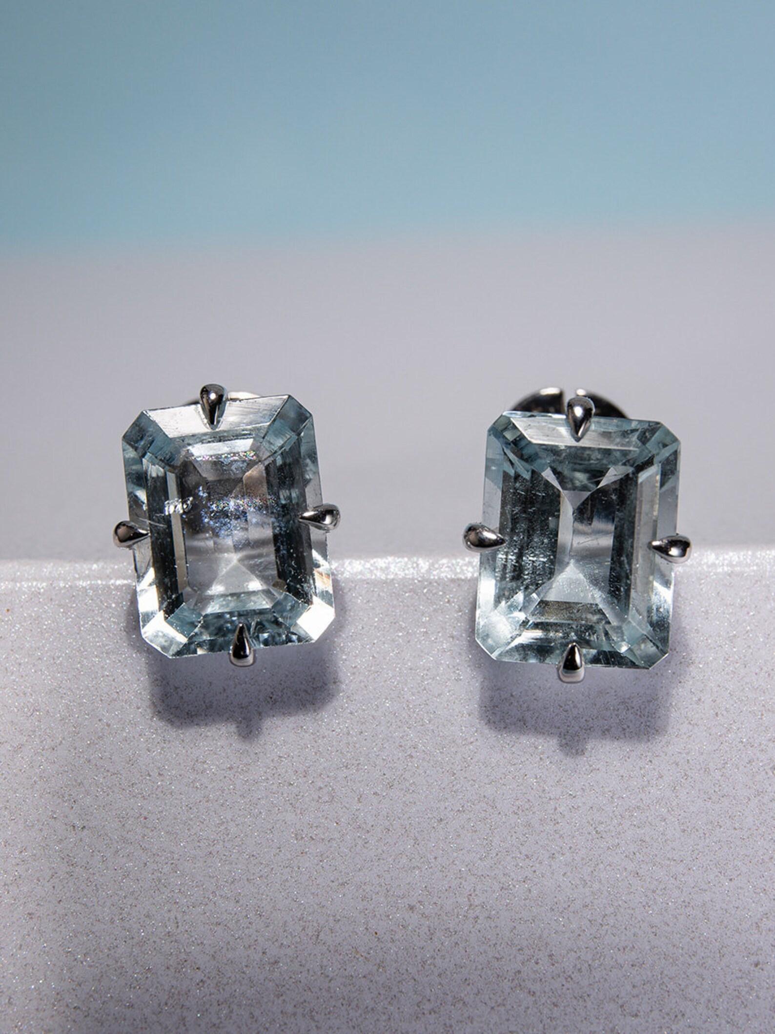Aquamarine Silver Stud Earrings 4.2ct Classic Octagon Cut Blue Beryl Natural In New Condition For Sale In Berlin, DE