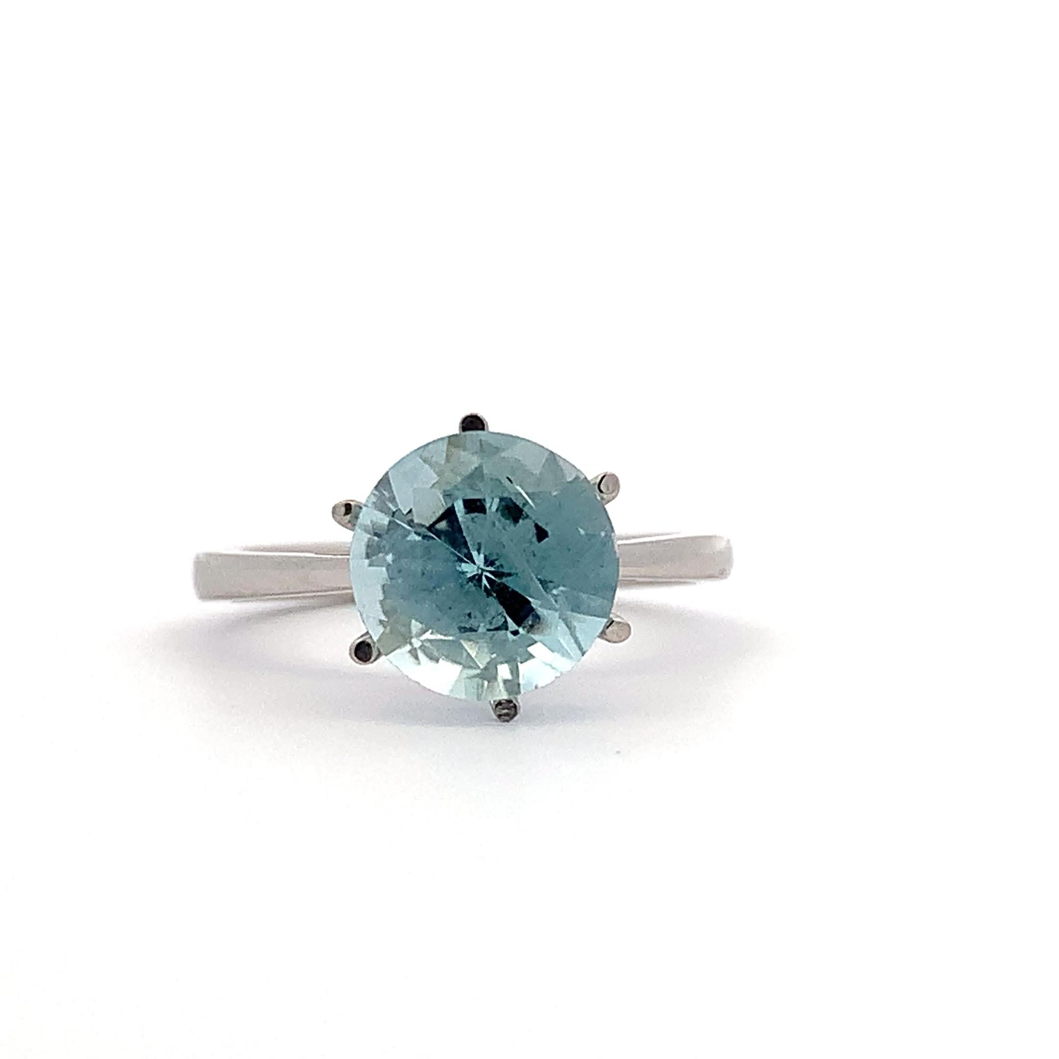 Aquamarine Solitaire engagement cocktail ring 18k white gold